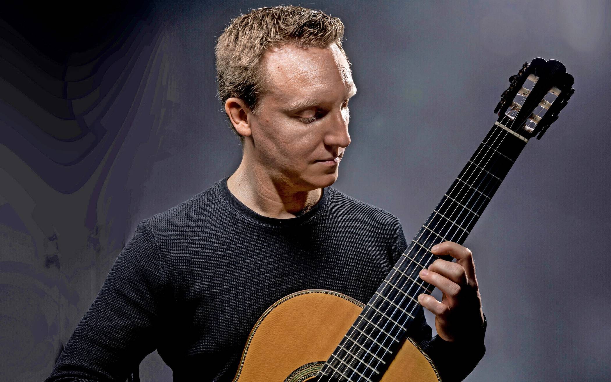  Christian Winter spielt bei den Vespermusiken.  