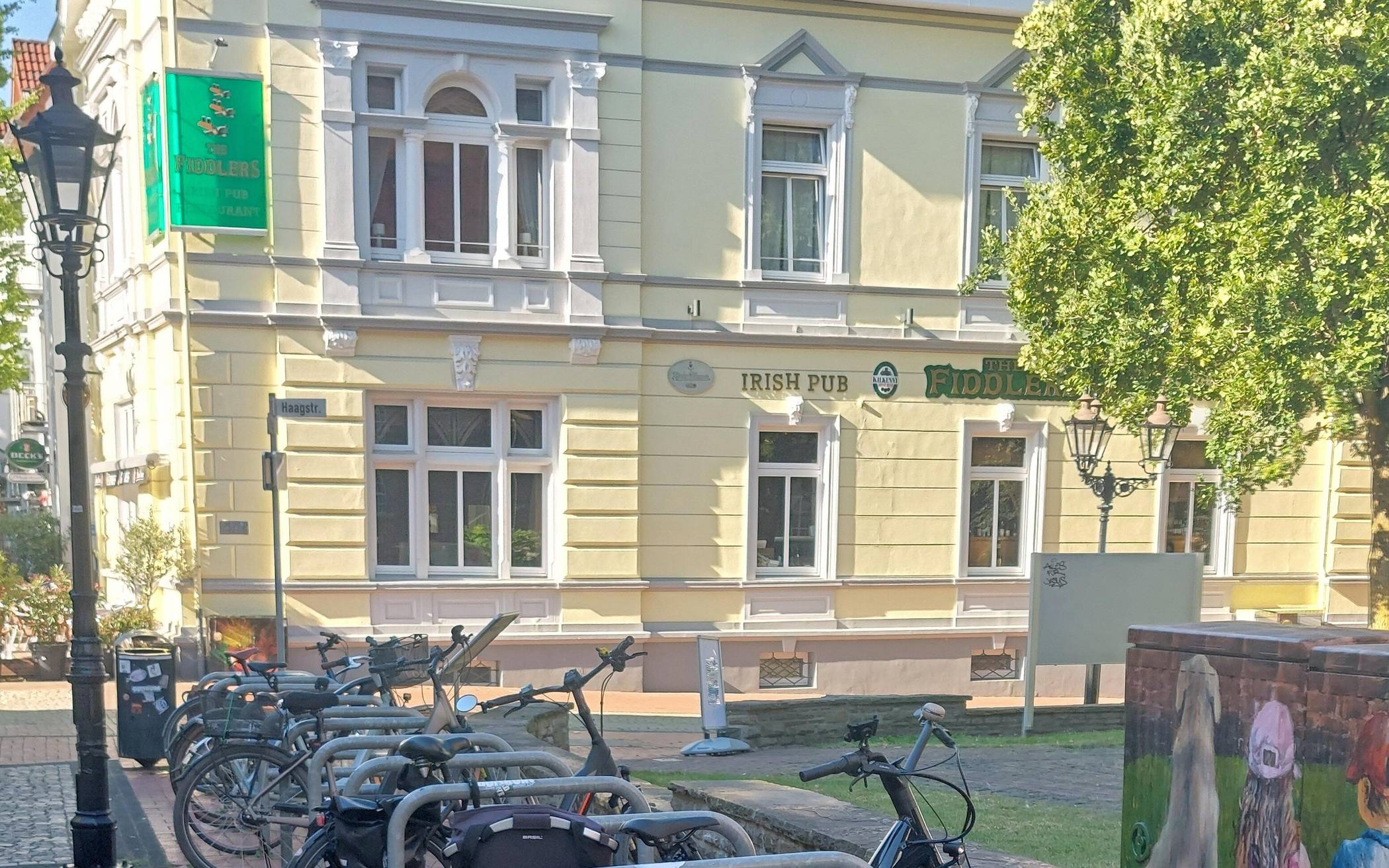 Jedenfalls Plätze für Moersbikes sind rund