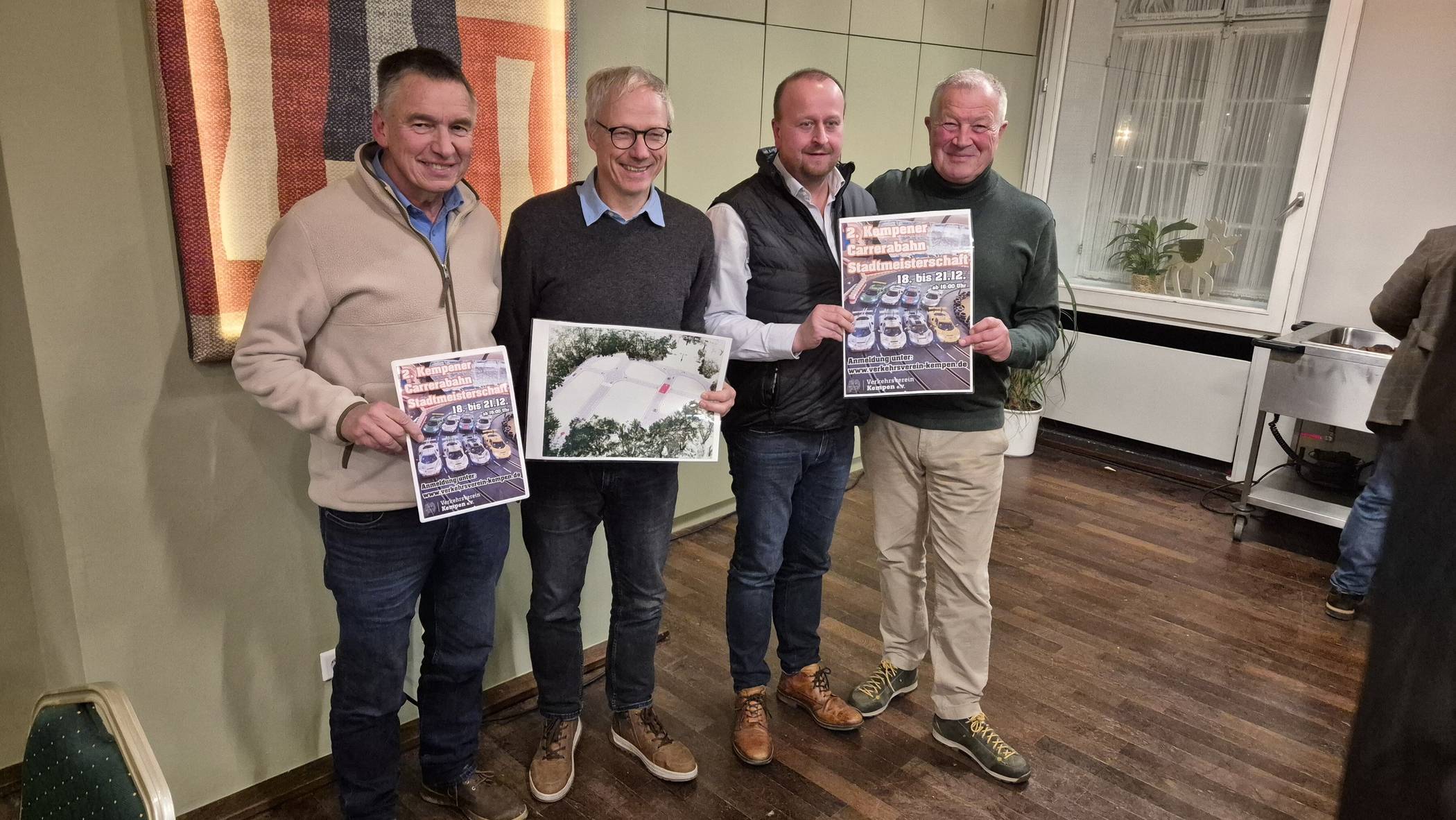  Jürgen Hamelmann (1. Vorsitzender), Christian Alberts (Geschäftsführer), Matthias Sauer (Schatzmeister) und Frank Doerkes (2. Vorsitzender, v.l.). 