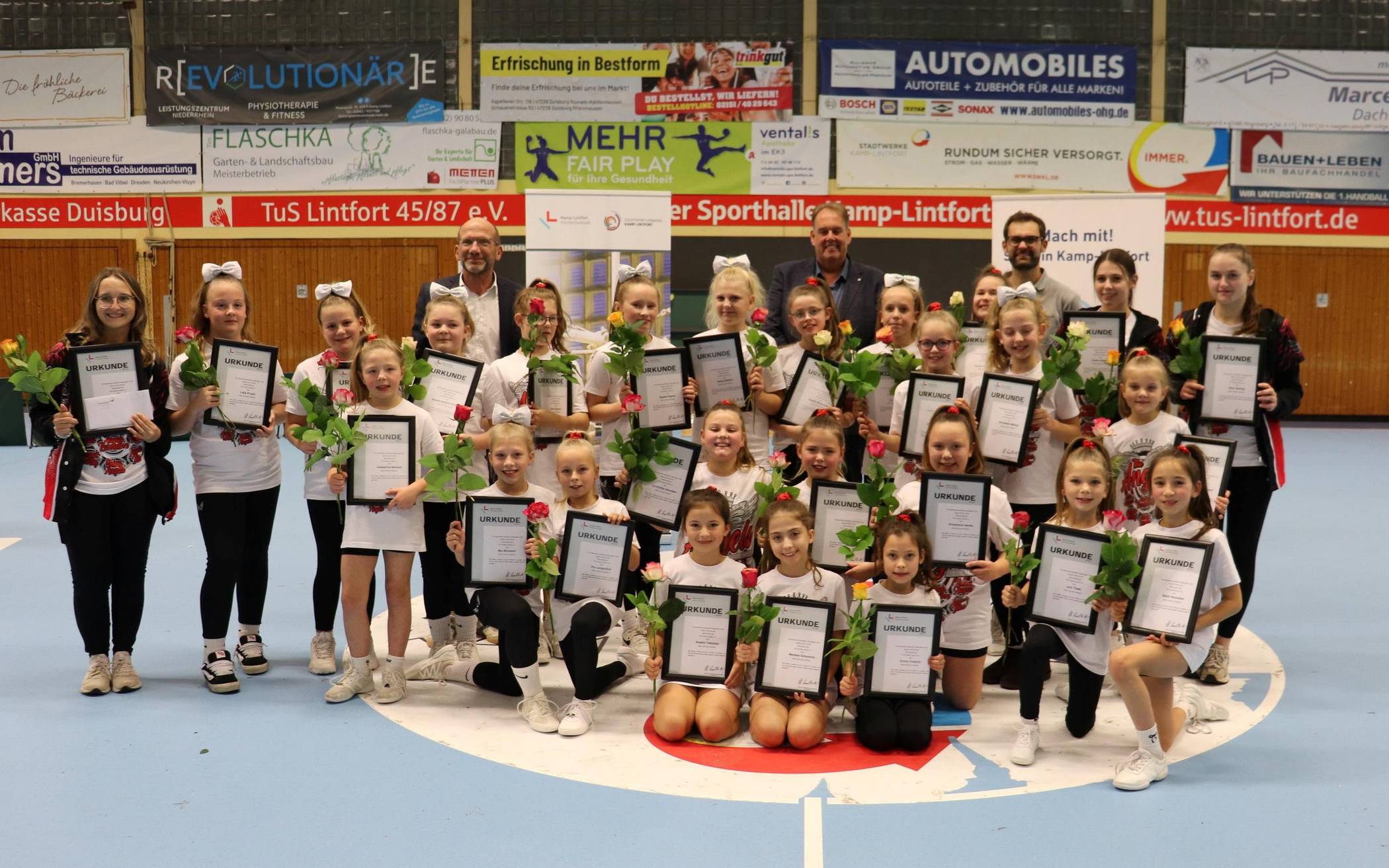 Junge Sportlerinnen und Sportler aus Kamp-Lintfort geehrt
