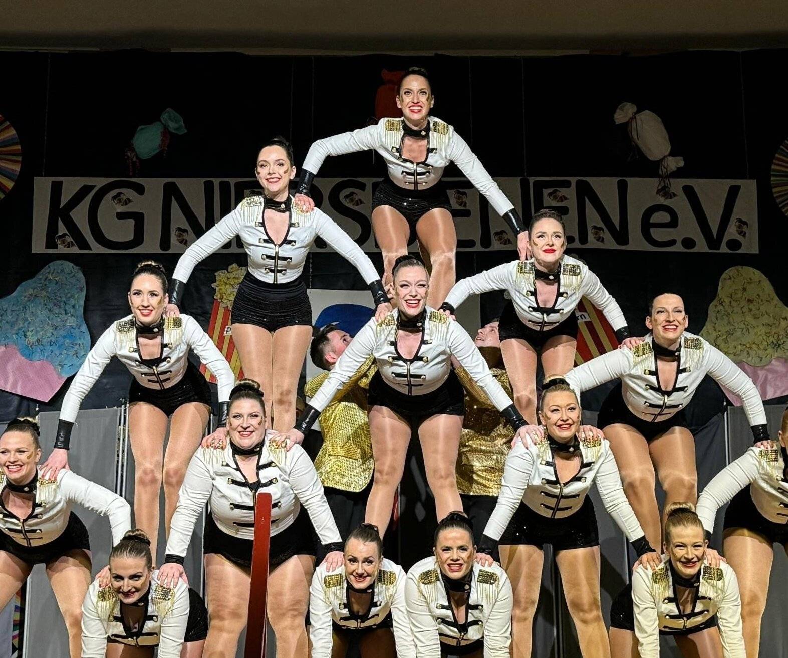 Das wird mega Party mit Las