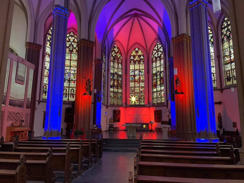 Adventsbasar in der Kirche