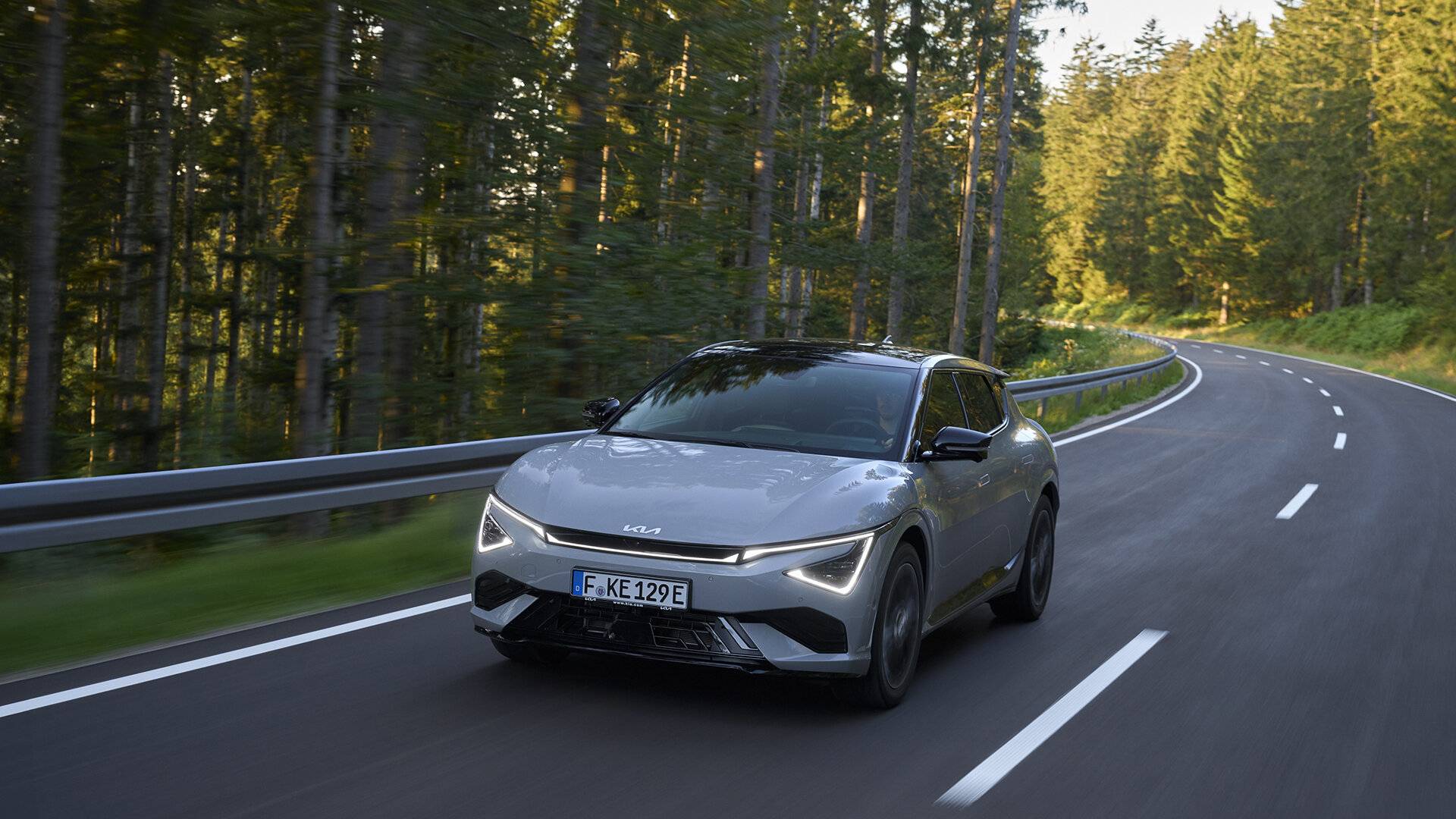 Der Kia EV6 - entspanntes Fahren, voll elektrisiert: Inspiriert von einer klaren Vision...