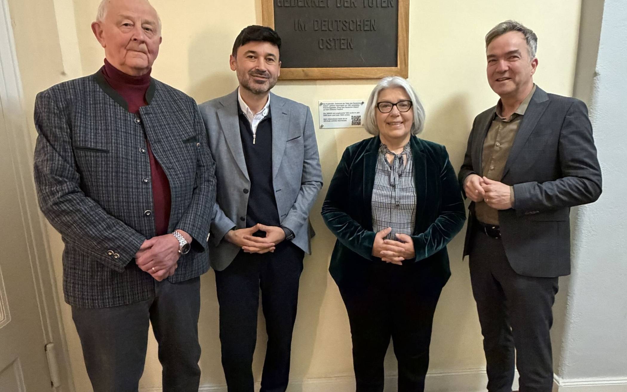  Ortstermin im Dülkener Rathaus (v.l.): Jürgen Zauner, Ertunç Deniz, Ramona Vahle-Bonsels und Bürgermeister Christoph Hopp. 