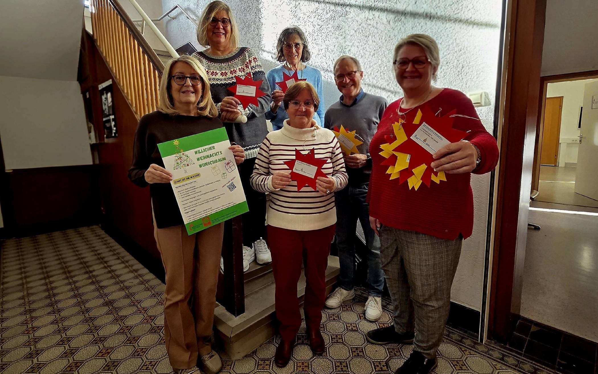 Das Team vom Willicher Weihnachtswunschbaum des Freiwilligenzentrums Willich sagt Danke an alle Helfer und Spender.  