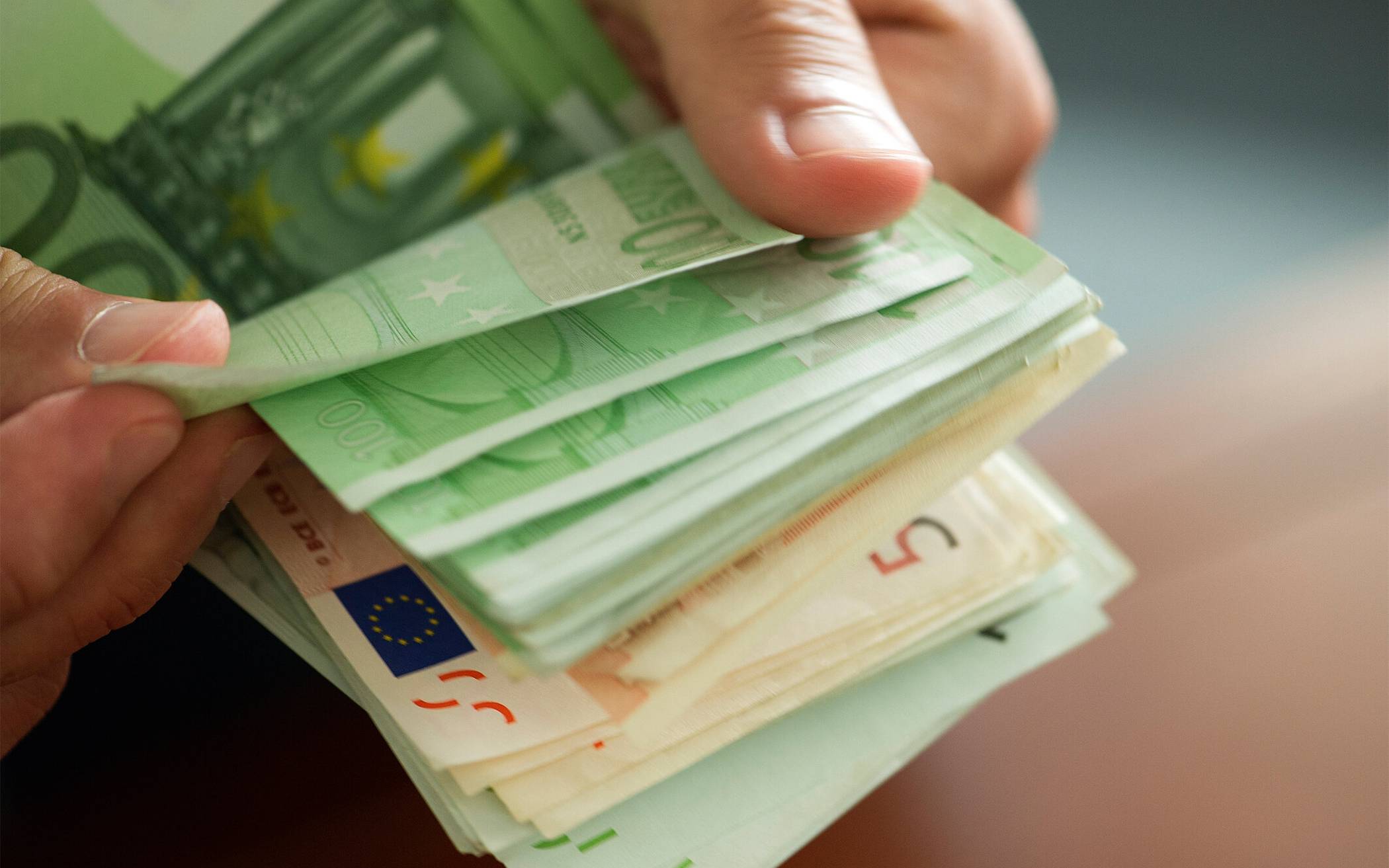 5.000 Euro mit PS-Losen gewonnen