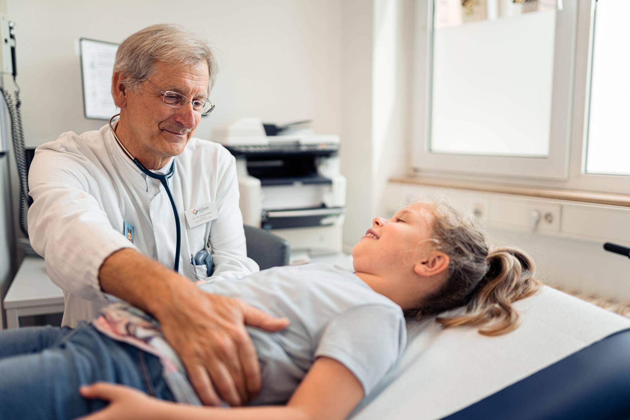 Dr. Michael Wallot, Chefarzt der Klinik für Kinder- &amp; Jugendmedizin, verabschiedet sich zum Jahreswechsel in den Ruhestand.