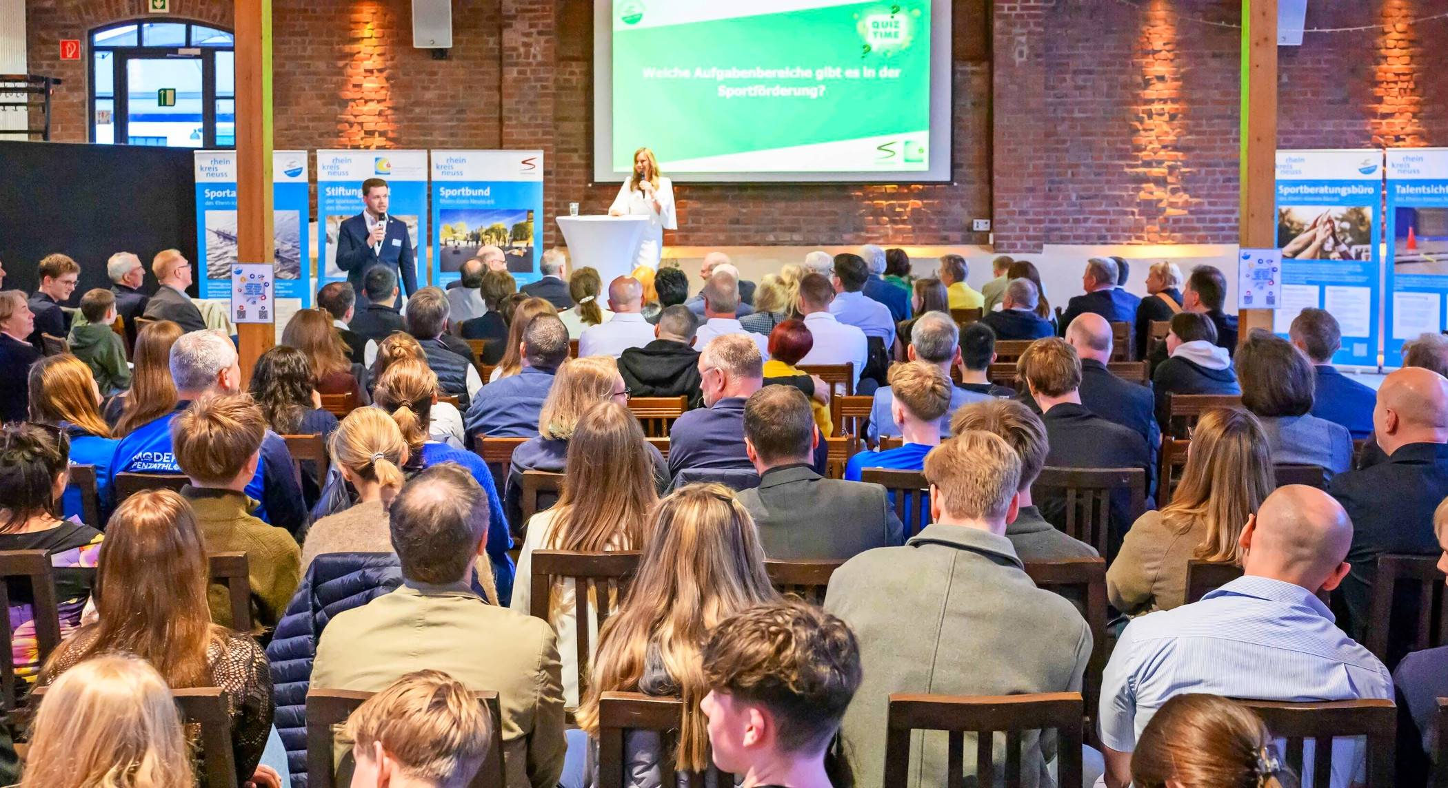 Der Rhein-Kreis Neuss vergibt auch 2026 einen Sportehrenamtspreis an Engagierte. 