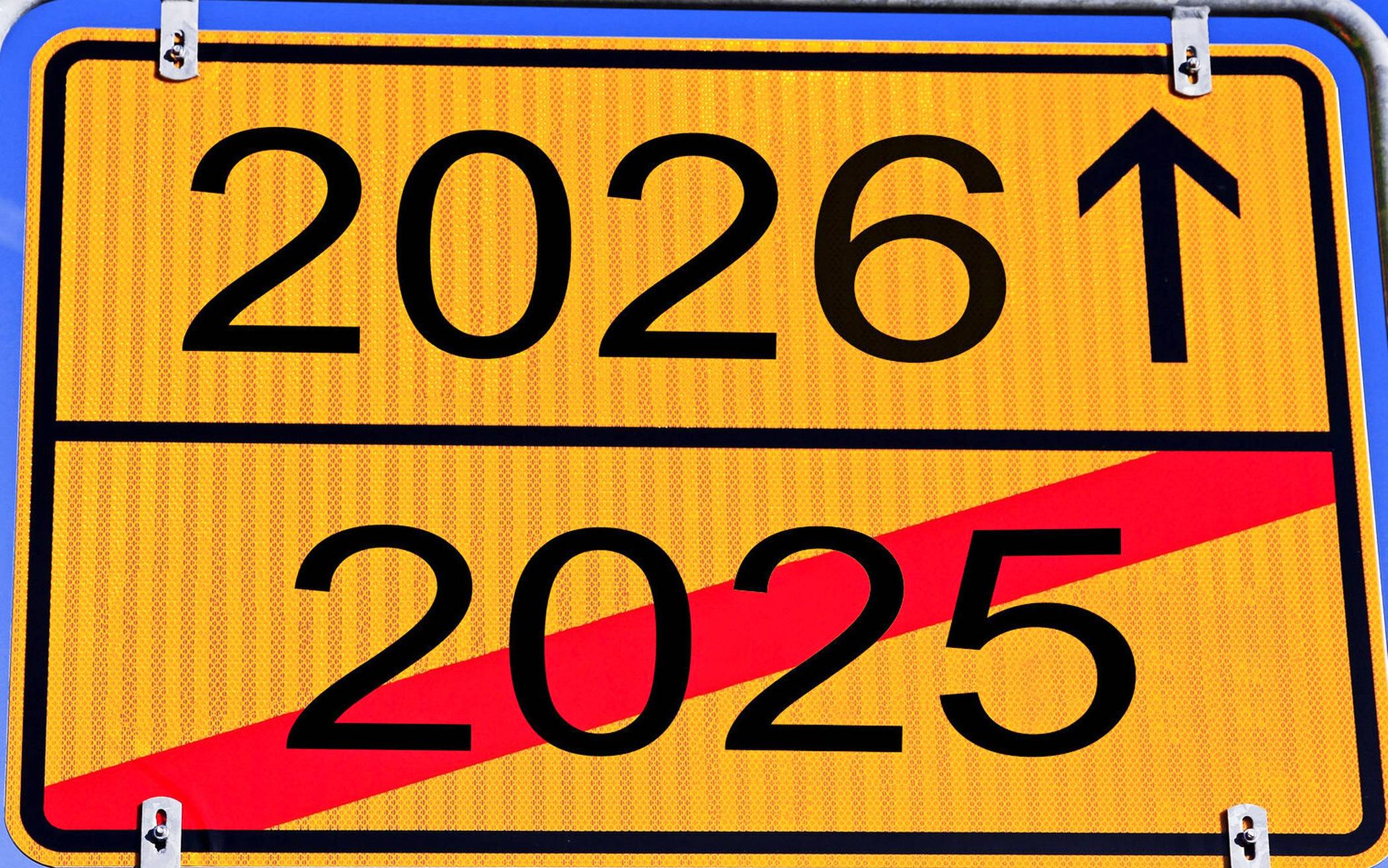 Eine Umfrage der DAK-Gesundheit zeigt: Junge Menschen fassen gerne gute Vorsätze zum Jahreswechsel. 