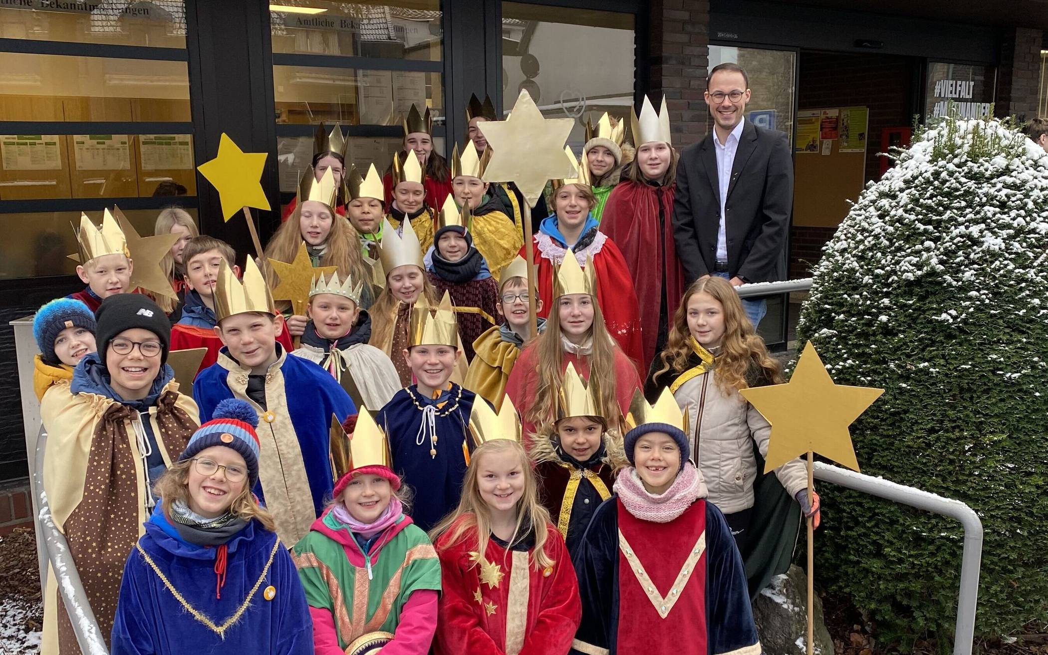 Bürgermeister Schagen empfängt Sternsinger in Tönisvorst