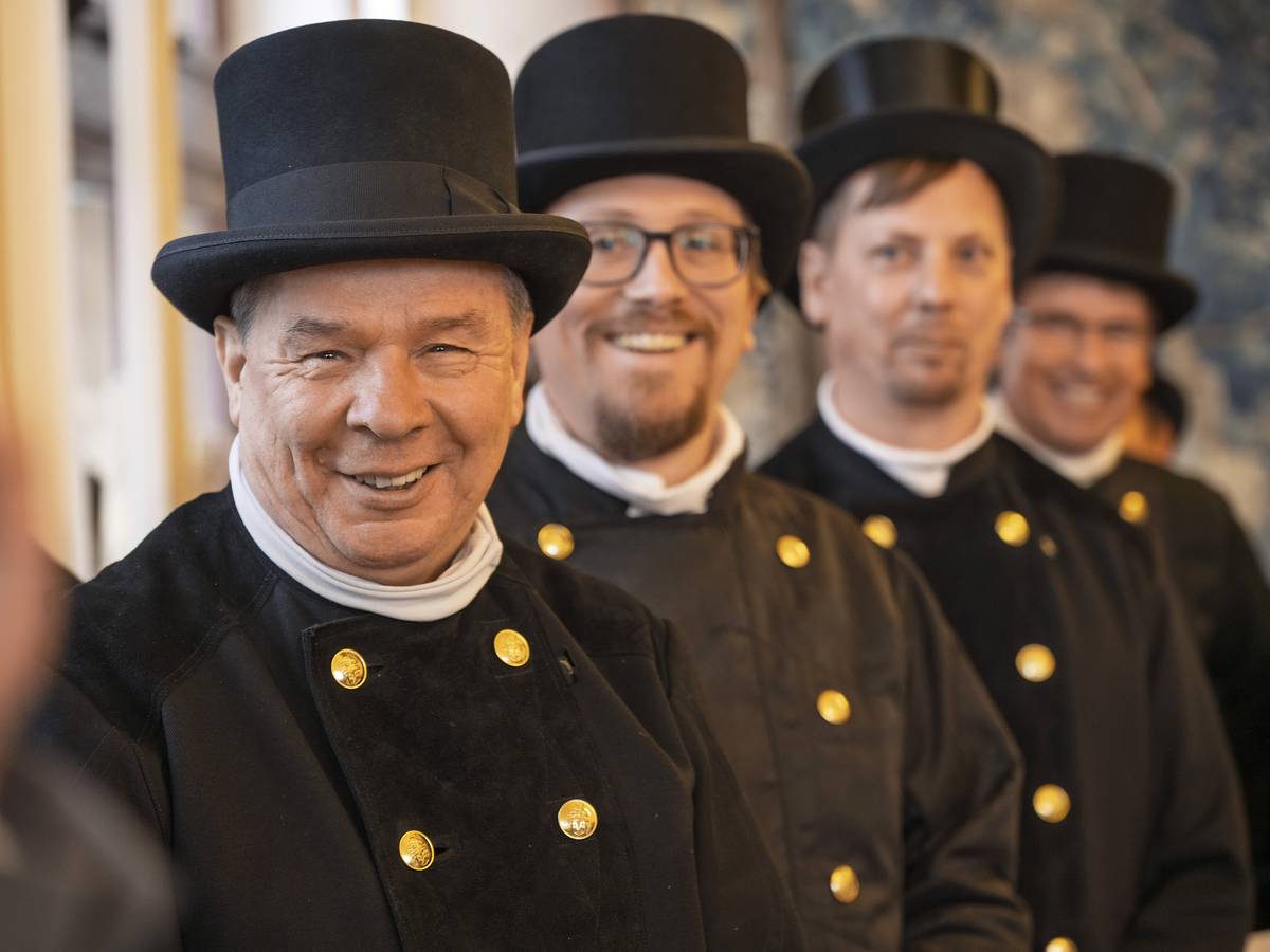 Glücksbringer zu Gast im Rathaus