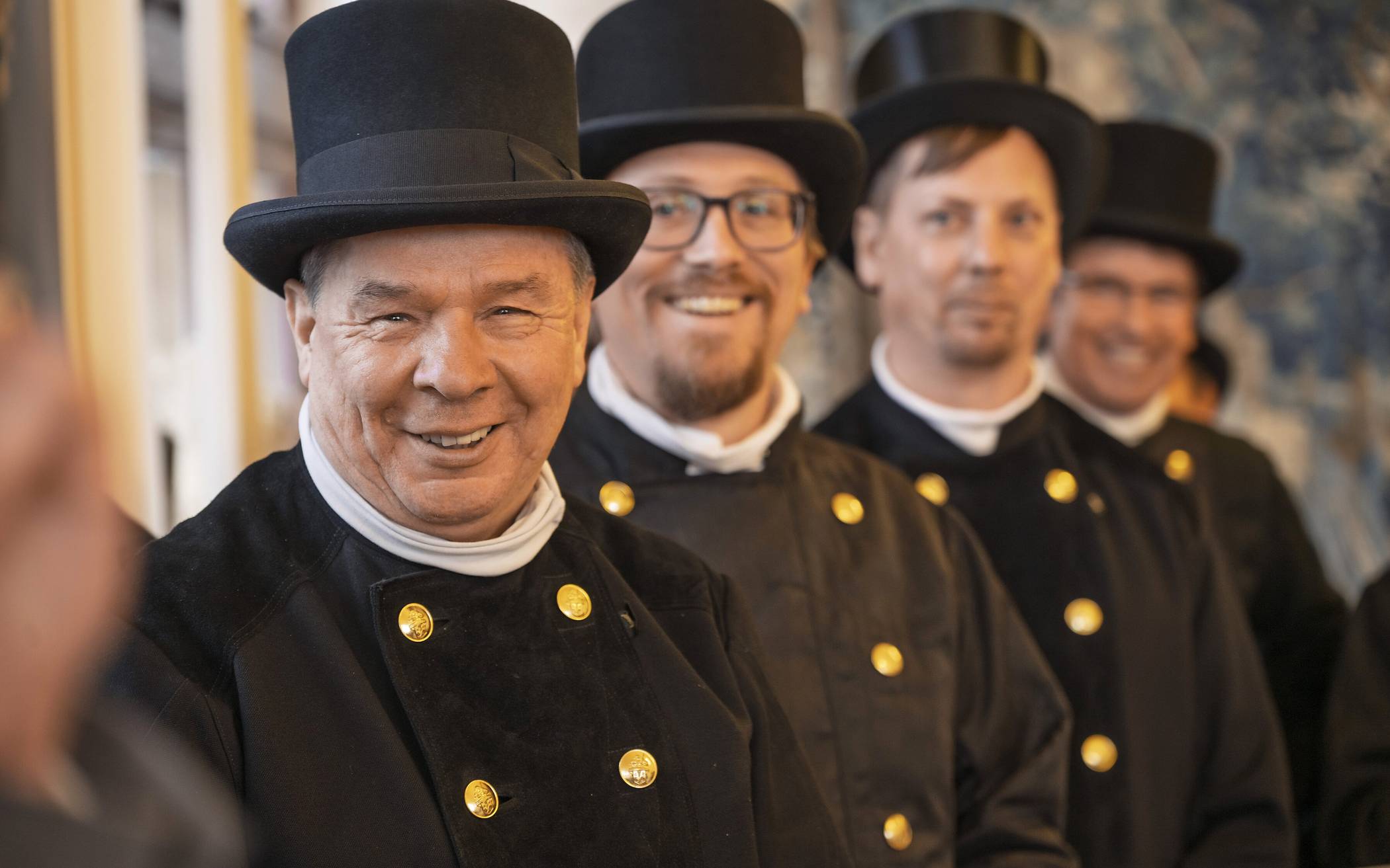 Die Berzirksschornsteinfeger kamen zum Neujahrgruß ins