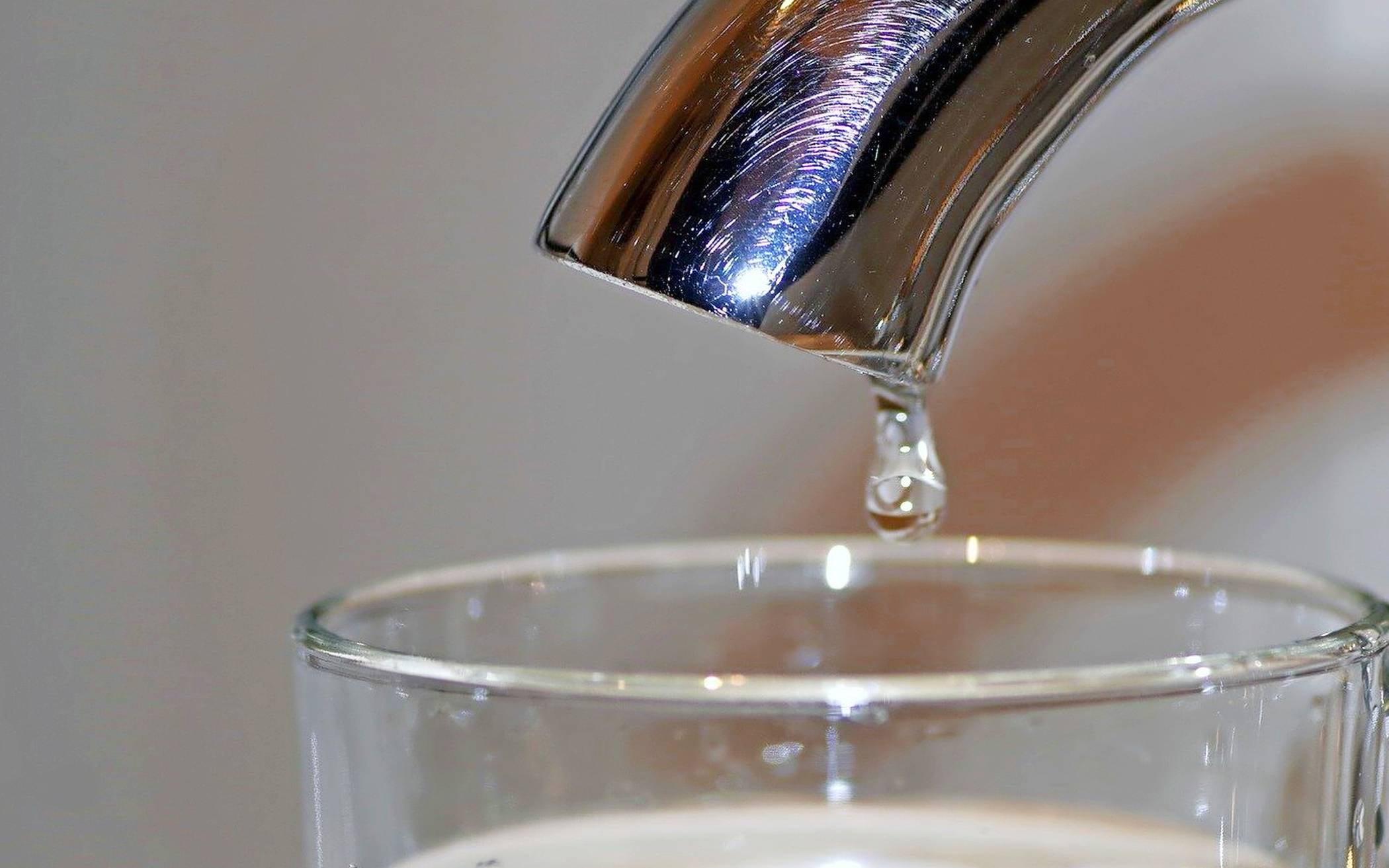  Die Belastung des Trinkwassers in Osterath und Willich mit sogenannten PFAS war zuletzt auch Gegenstand eines Artikels der Correctiv-Redaktion. 