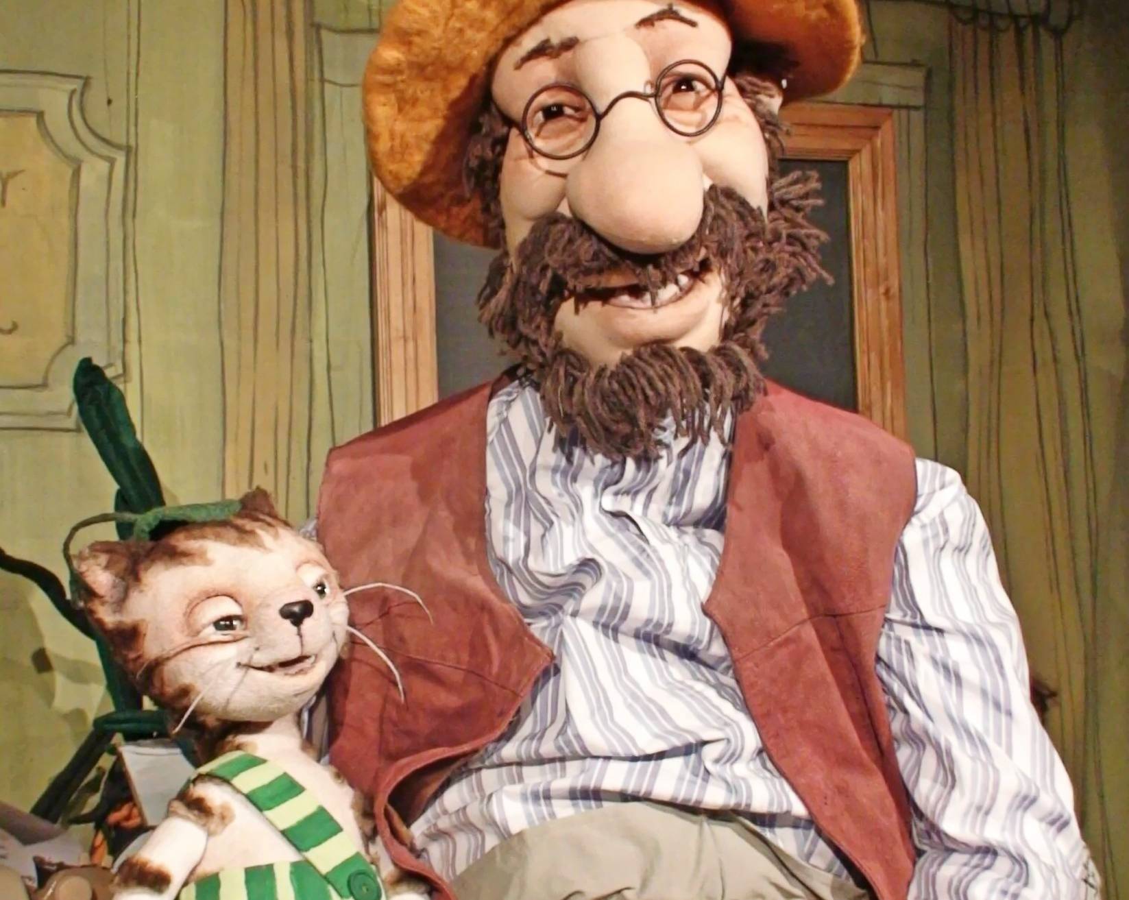 Wie Findus zu Pettersson kam, können kleine Theaterbesucher am 18. Januar im Forum Wasserturm in Lank erfahren.