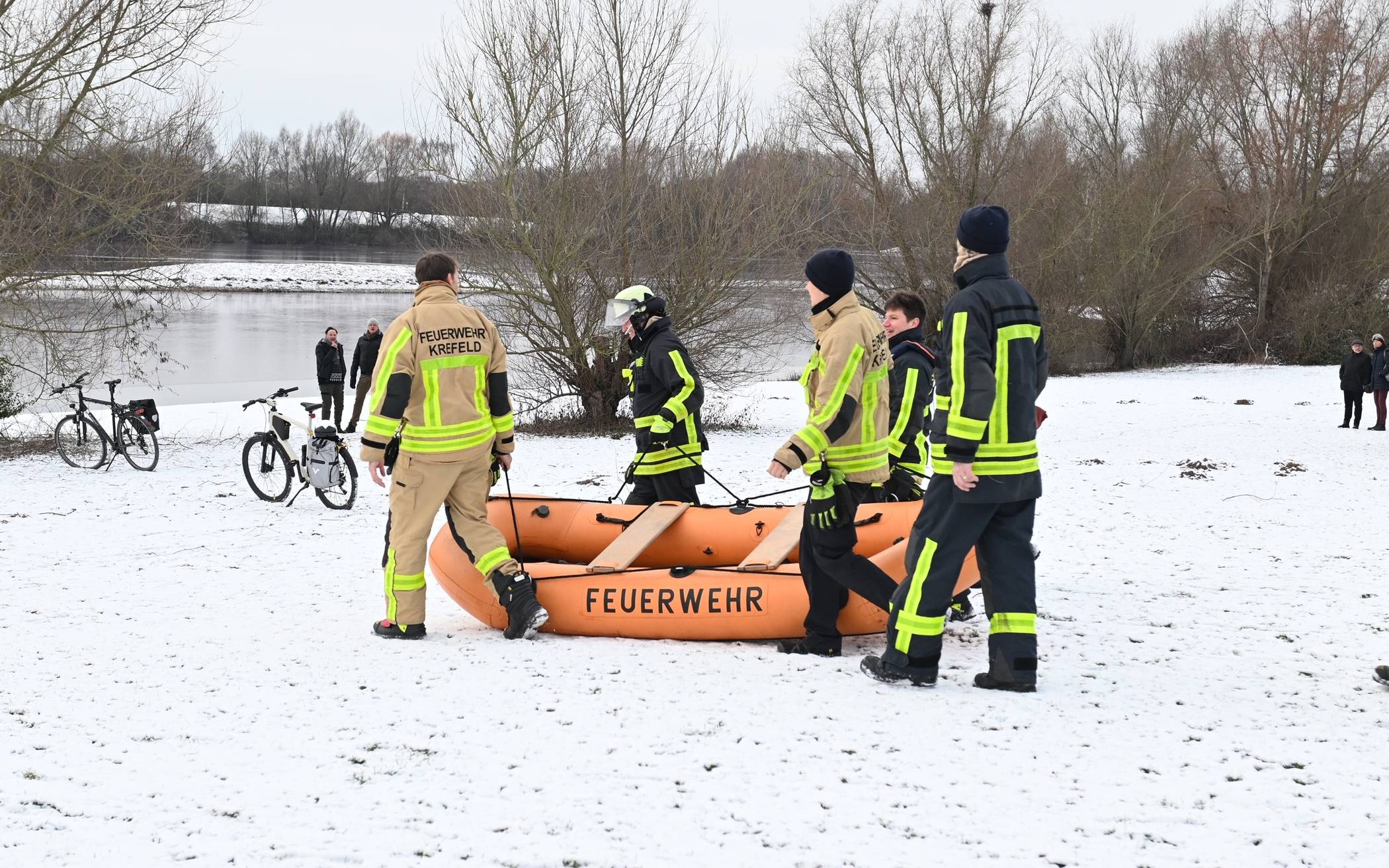 Tierrettung auf dem Elfrather See