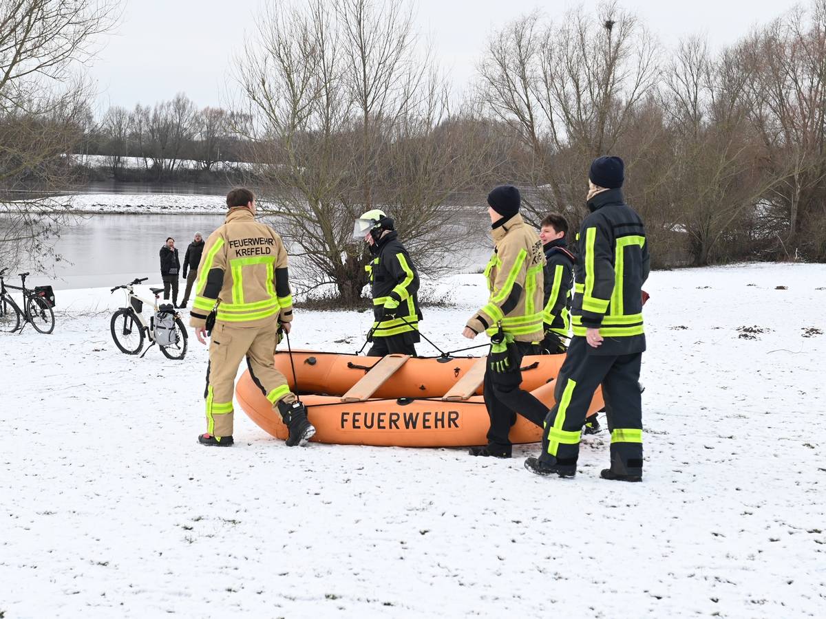 Tierrettung auf dem Elfrather See
