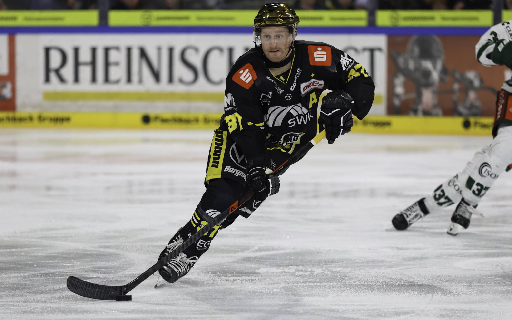 Krefeld Pinguine verlängern mit DEL2 Top-Scorer Max Newton