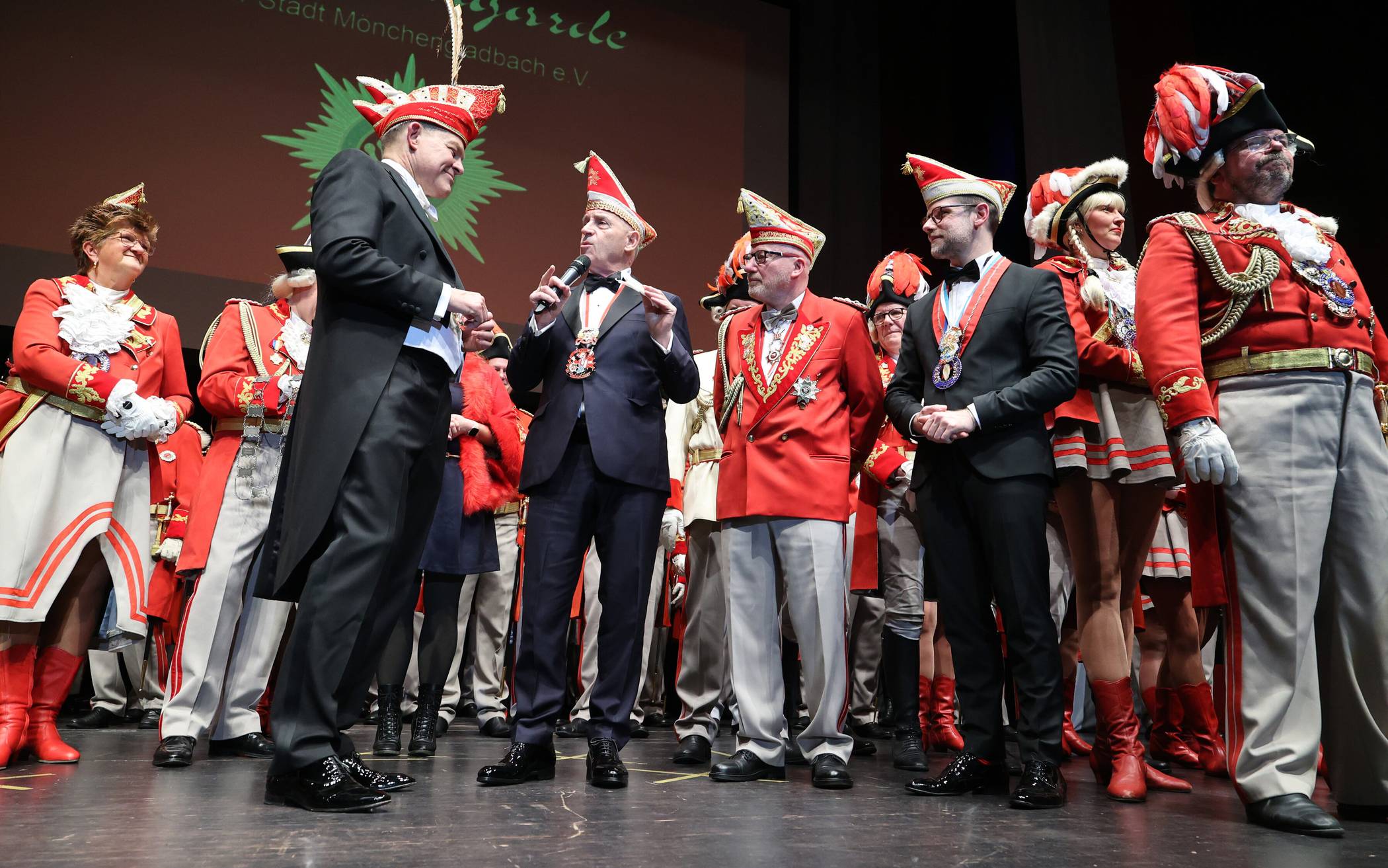 Amtsantritt für den neuen General-Appellmeister Helmut Wallrafen (2.v.r.), hier mit...