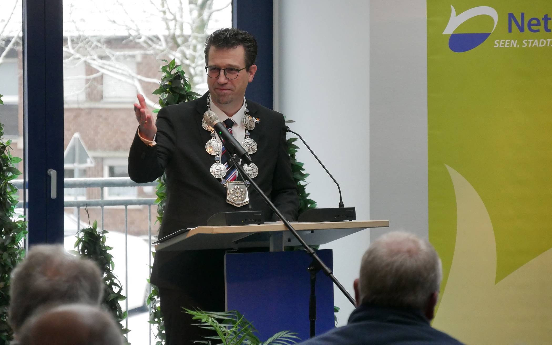 Bürgermeister Christian Küsters ehrte engagierte Bürgerinnen