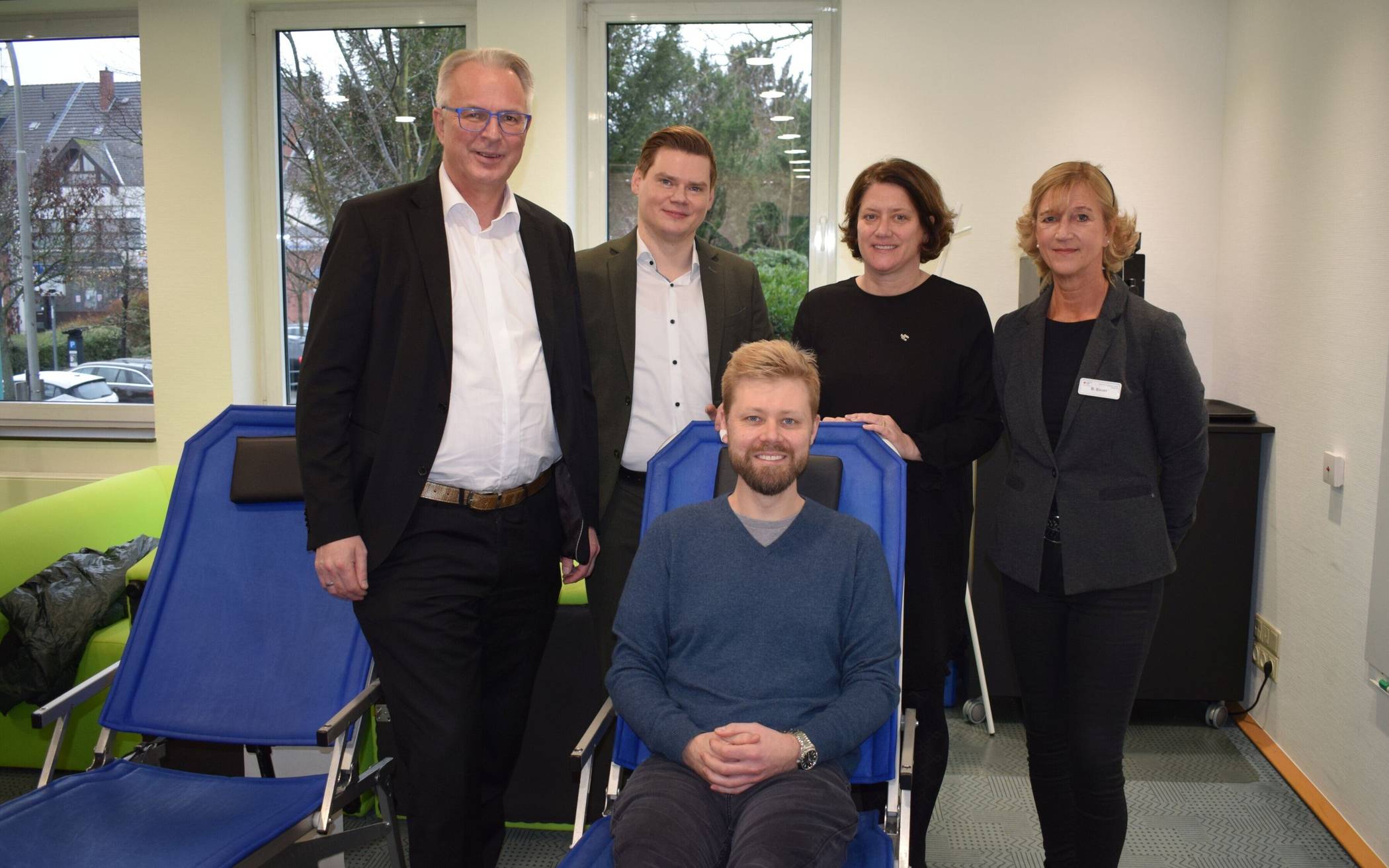 Kreisdirektor Dirk Brügge, Personalratsvorsitzender Raphael Hermanski,