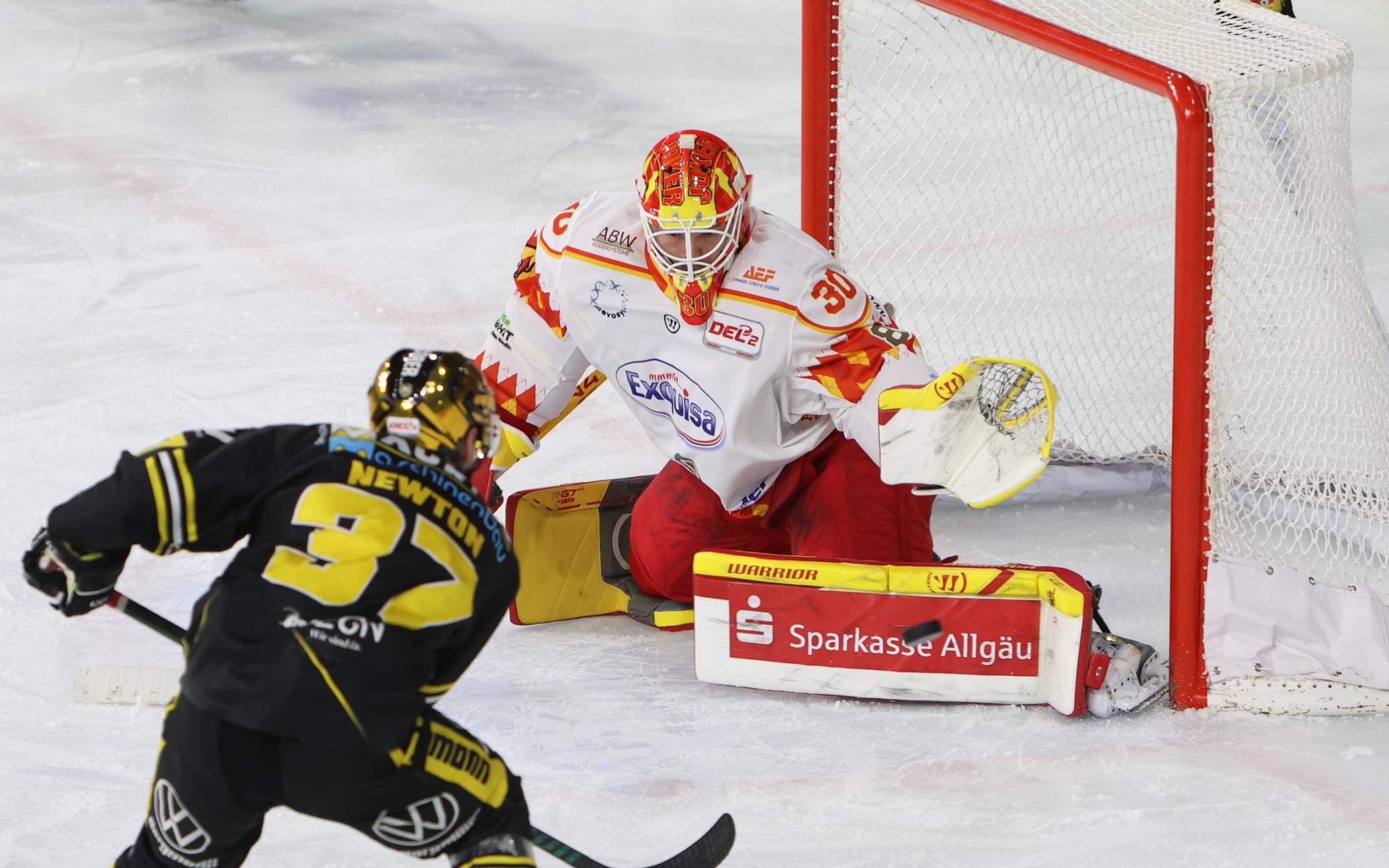 Pinguine: Deutliches 7:2 gegen „Joker“
