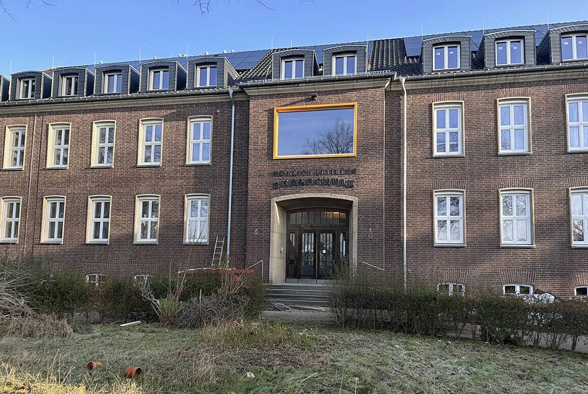 Neue Fassade der Heinrich-Pattberg-Realschule