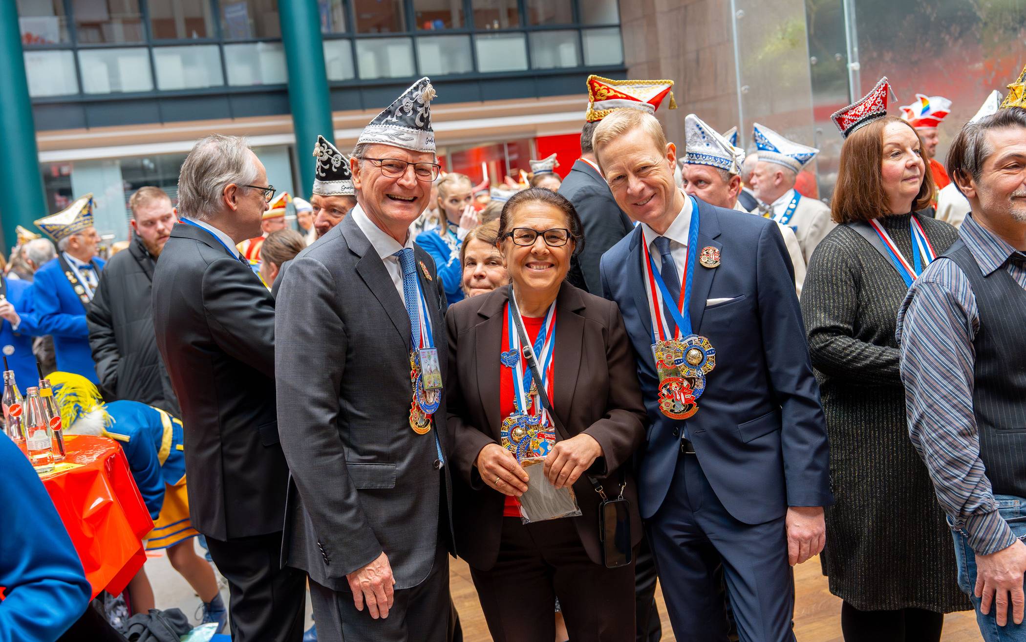 Auch die Erste Bürgermeisterin Gülistan Yüksel war zum Empfang...