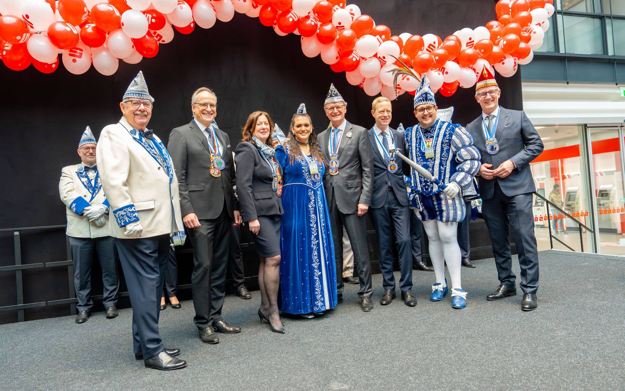 MKV-Chef Gert Kartheuser, Antonius Bergmann, Sabine Sarnes, Prinzessin Niersia Janine,...