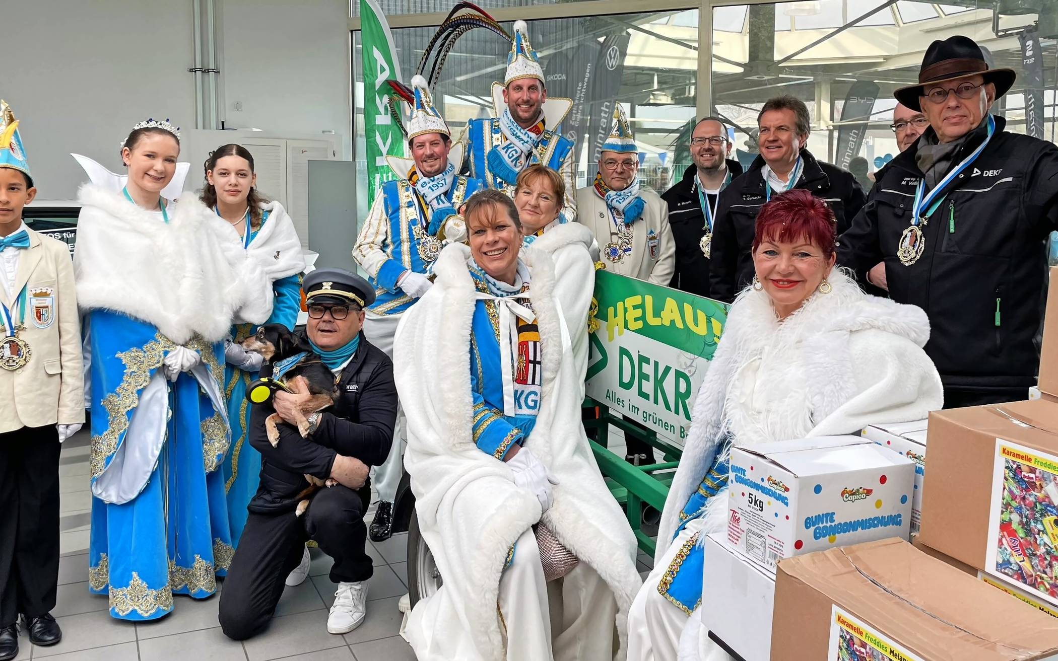 Prinzenwiegen im Autohaus Minrath: Die Tollitäten