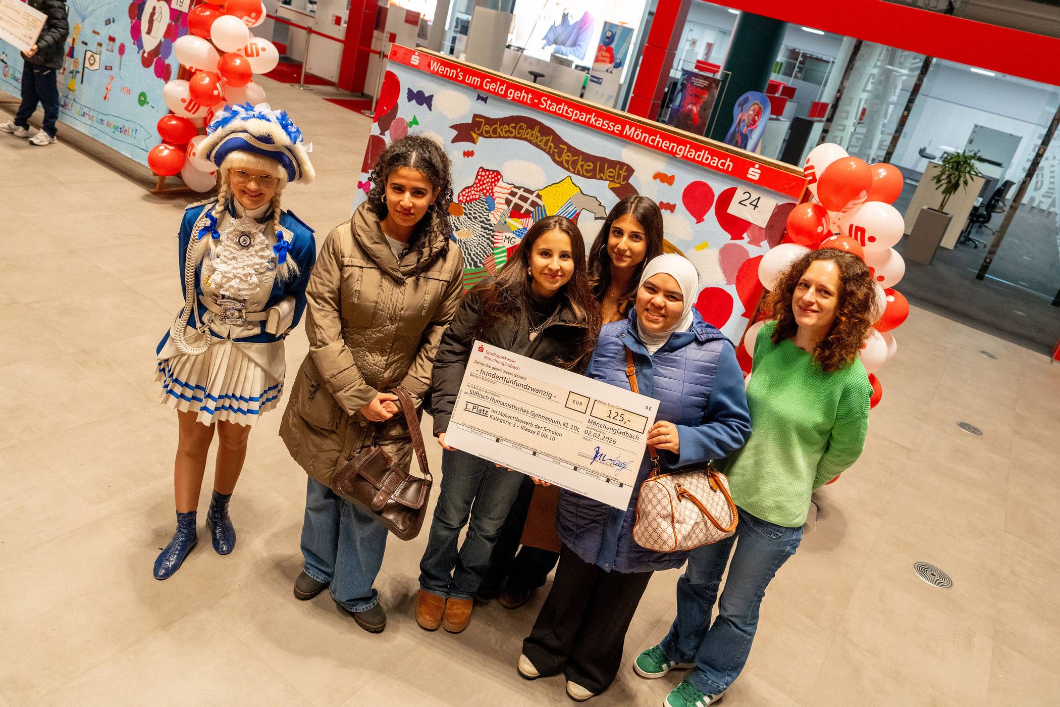  Platz eins für die Klasse 10c des Huma in der Kategorie Klassen 8 bis 10. 