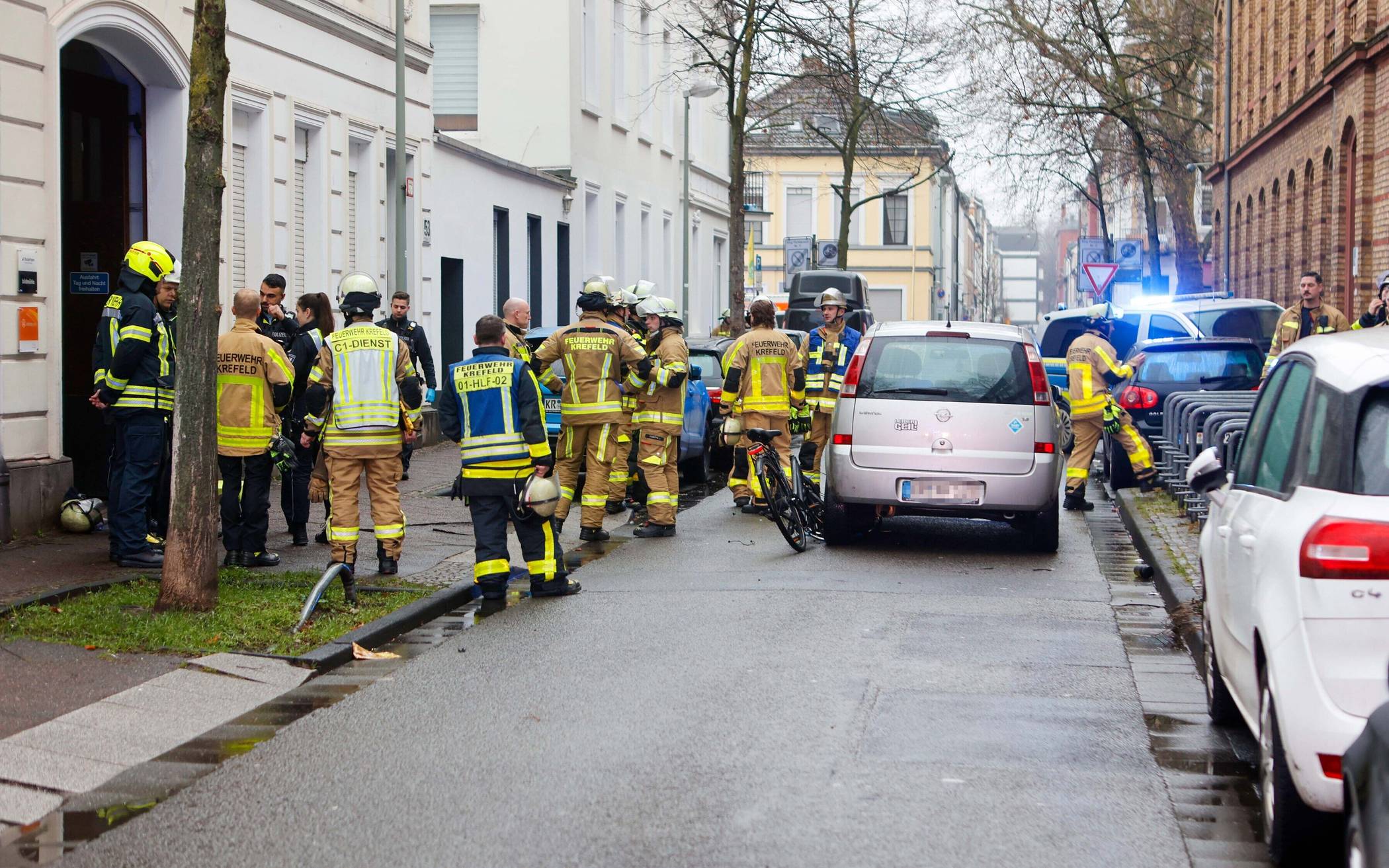 Radfahrerin (33) schwer verletzt
