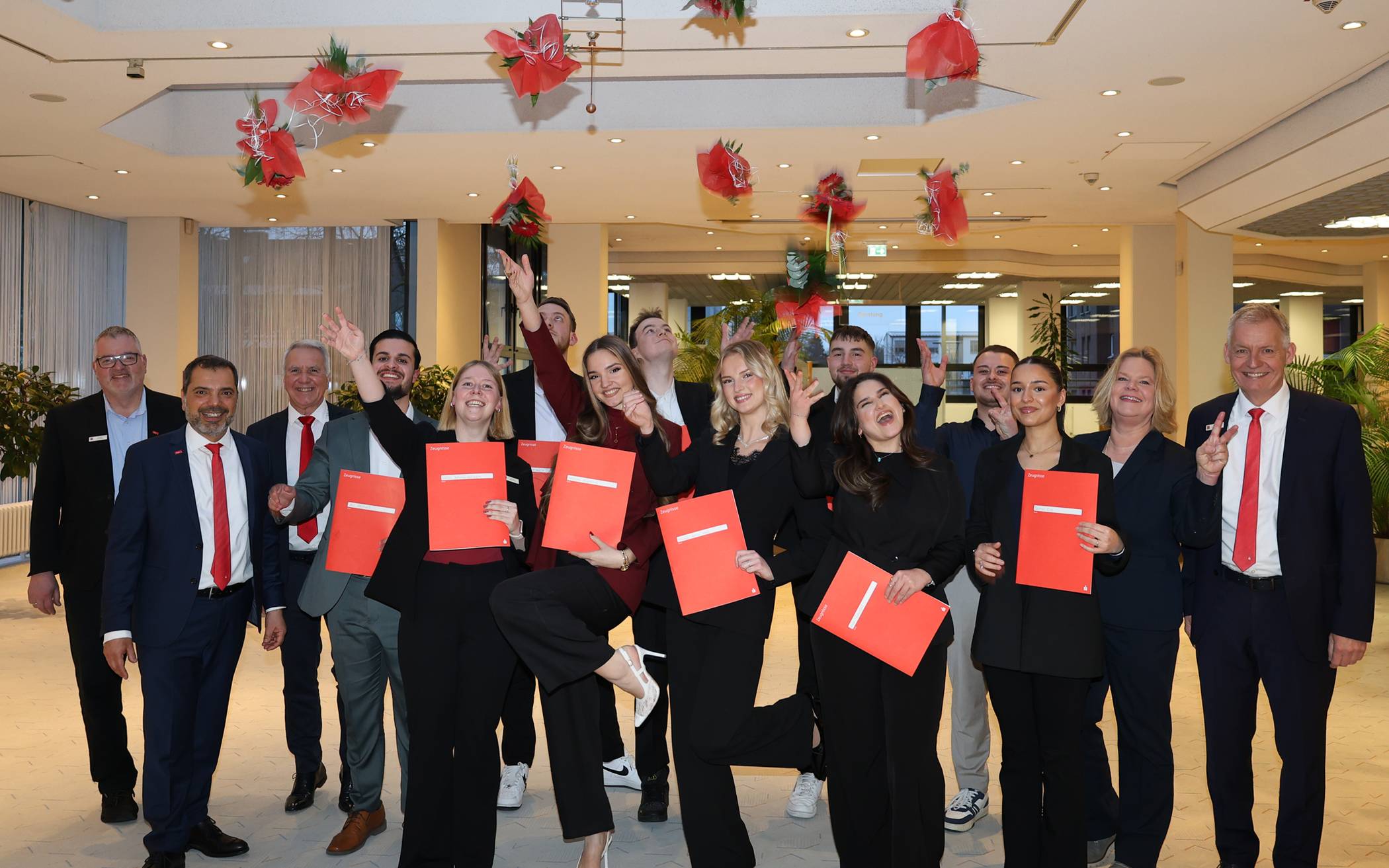 Elf Auszubildende losgesprochen