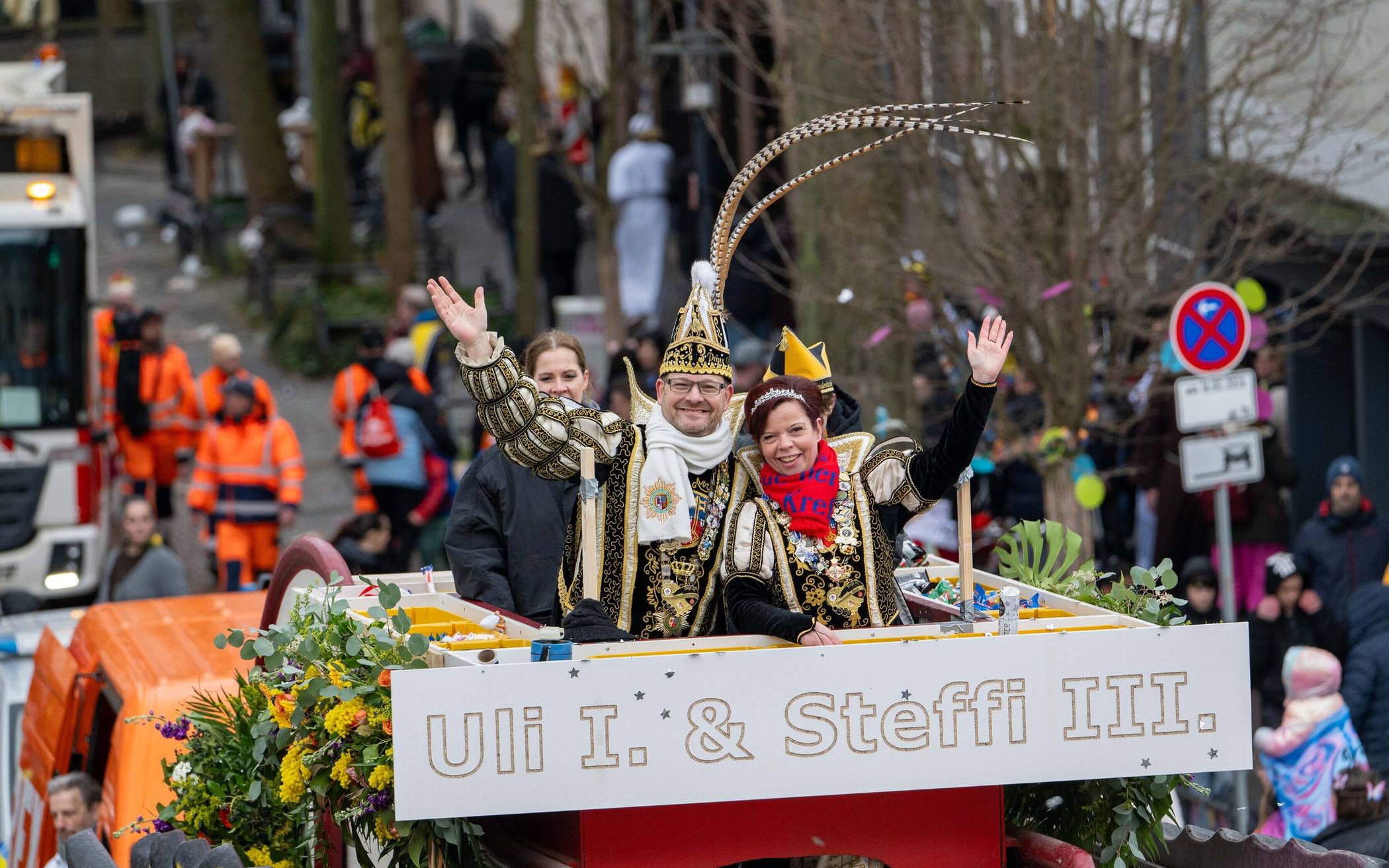 Rosenmontagszug Krefeld 2026
