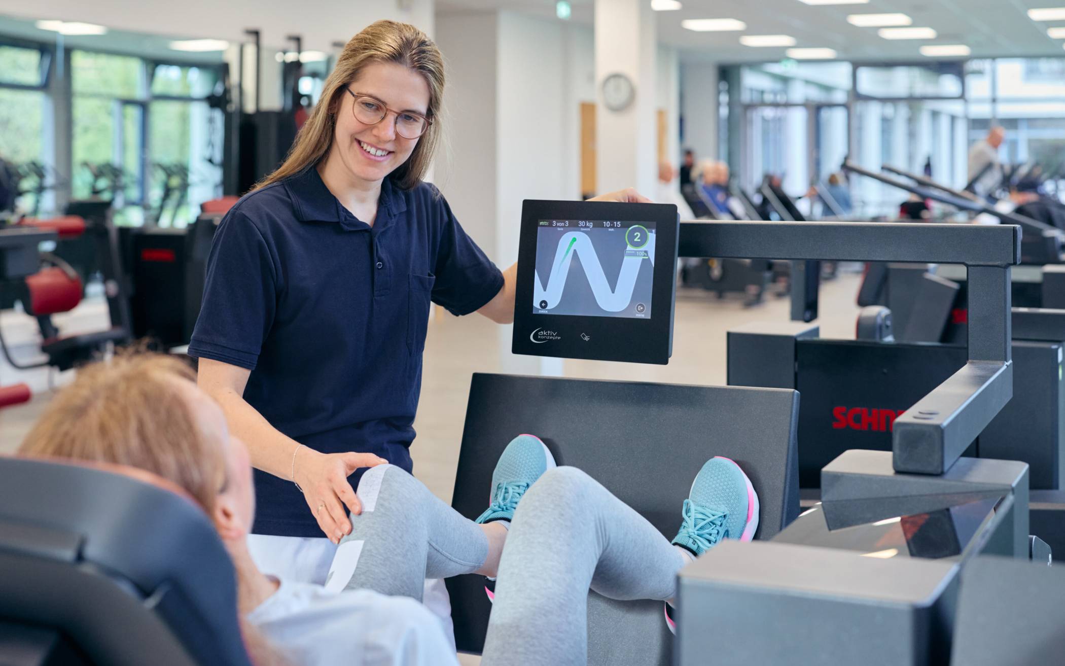 Training an modernen Geräten im Therapie-