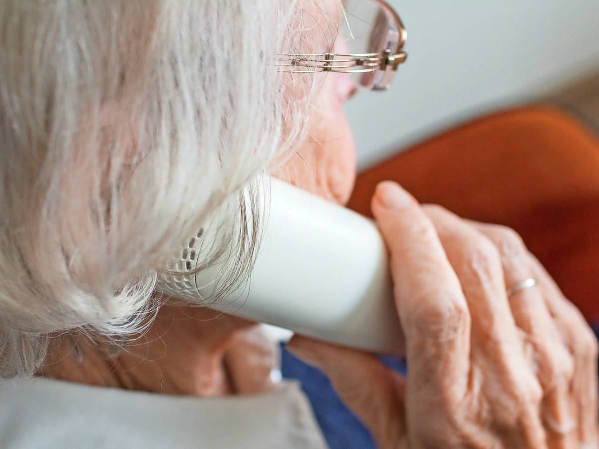 Silberfon-Treff in Bibliothek