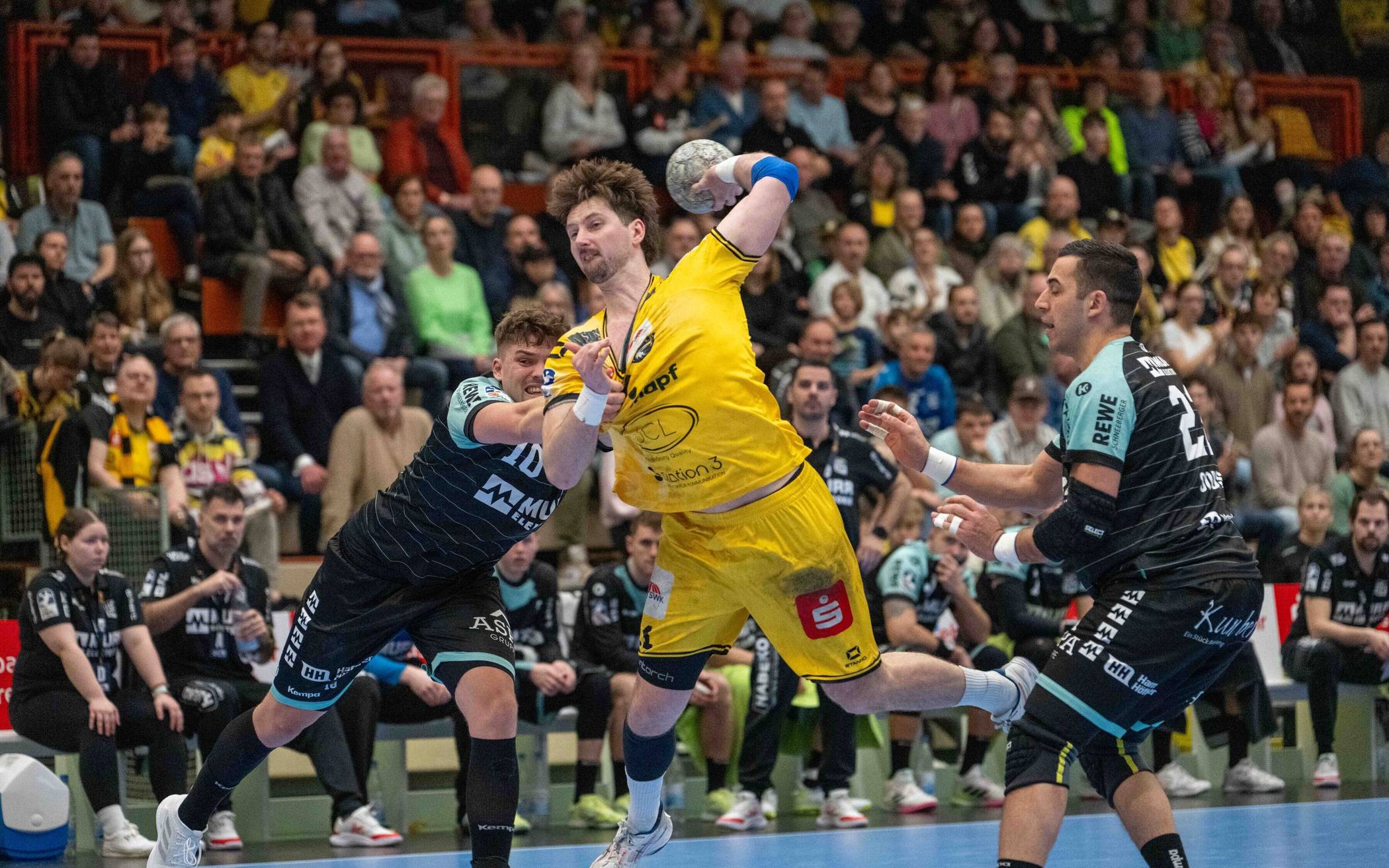 Bildergalerie: HSG Krefeld Niederrhein gegen HC Oppenweiler/Backnang