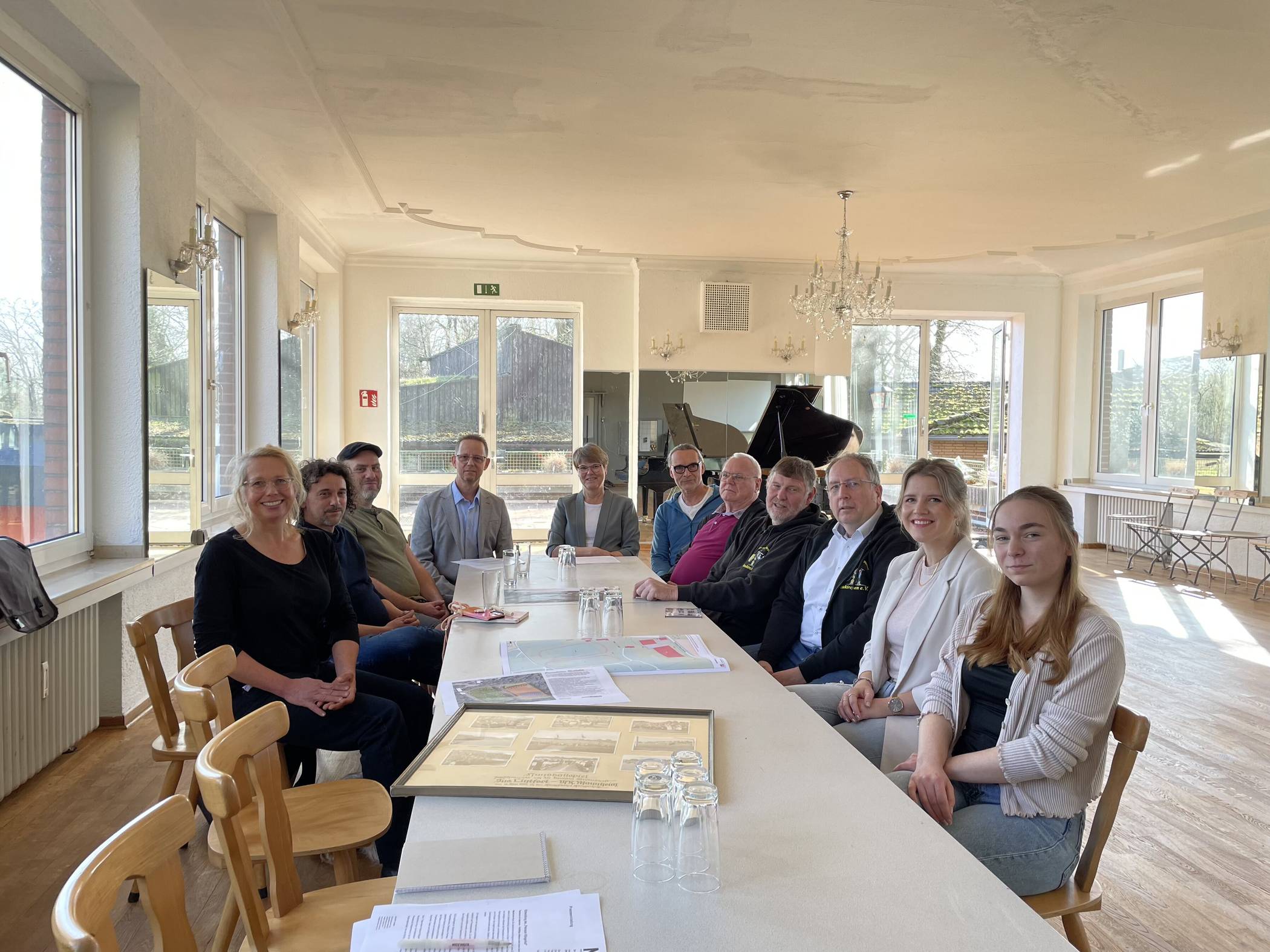  Freiraum Klingerhuf ist ein Mitmachprojekt, das mit seinen Mitgliedern wächst: Freiraum, weil der freie Raum des Areals Klingerhuf auch der persönlichen Entwicklung freien Raum gibt.  