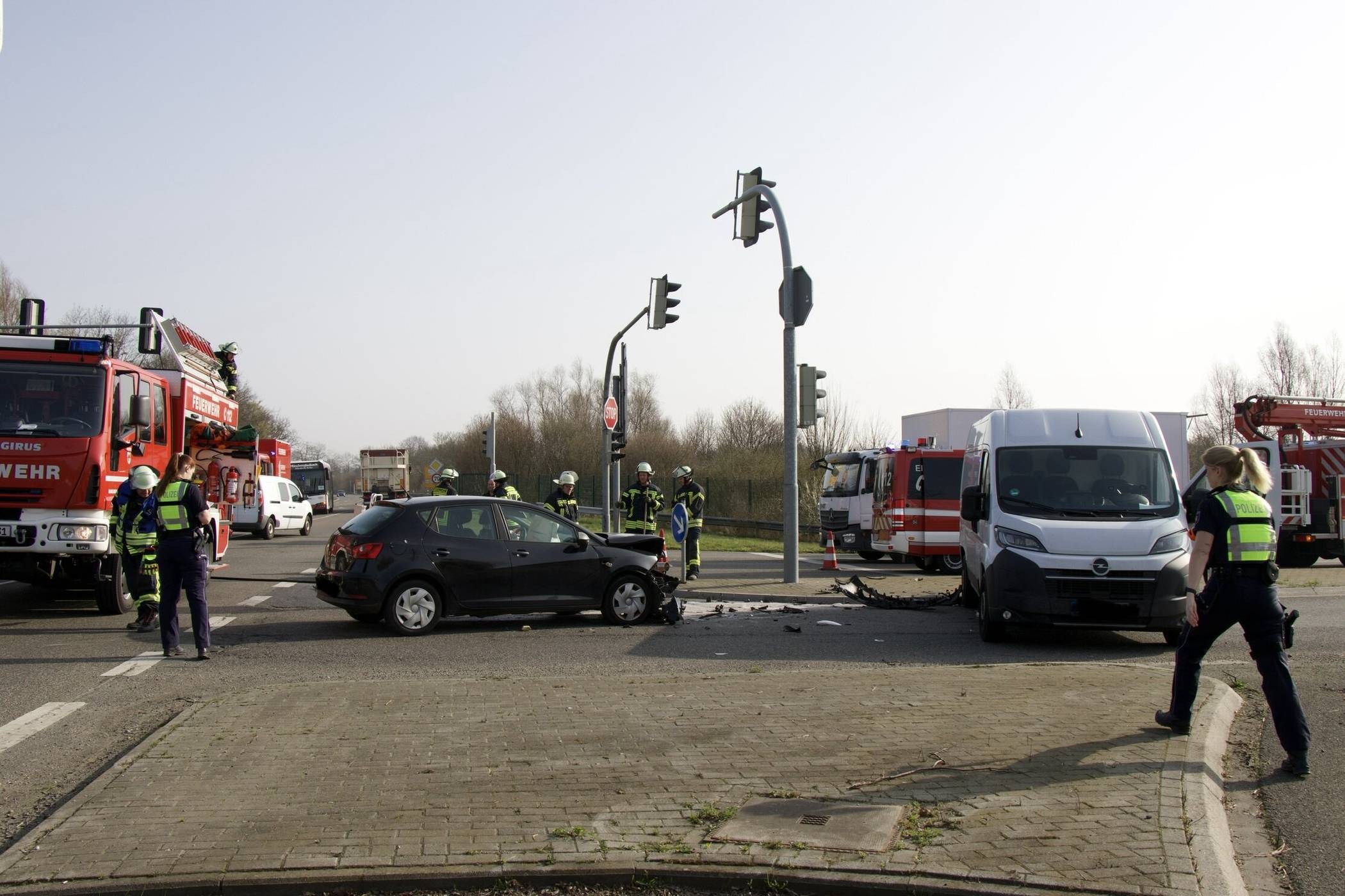 Verkehrsunfall Grefrather Straße / Schlibeck in Grefrath