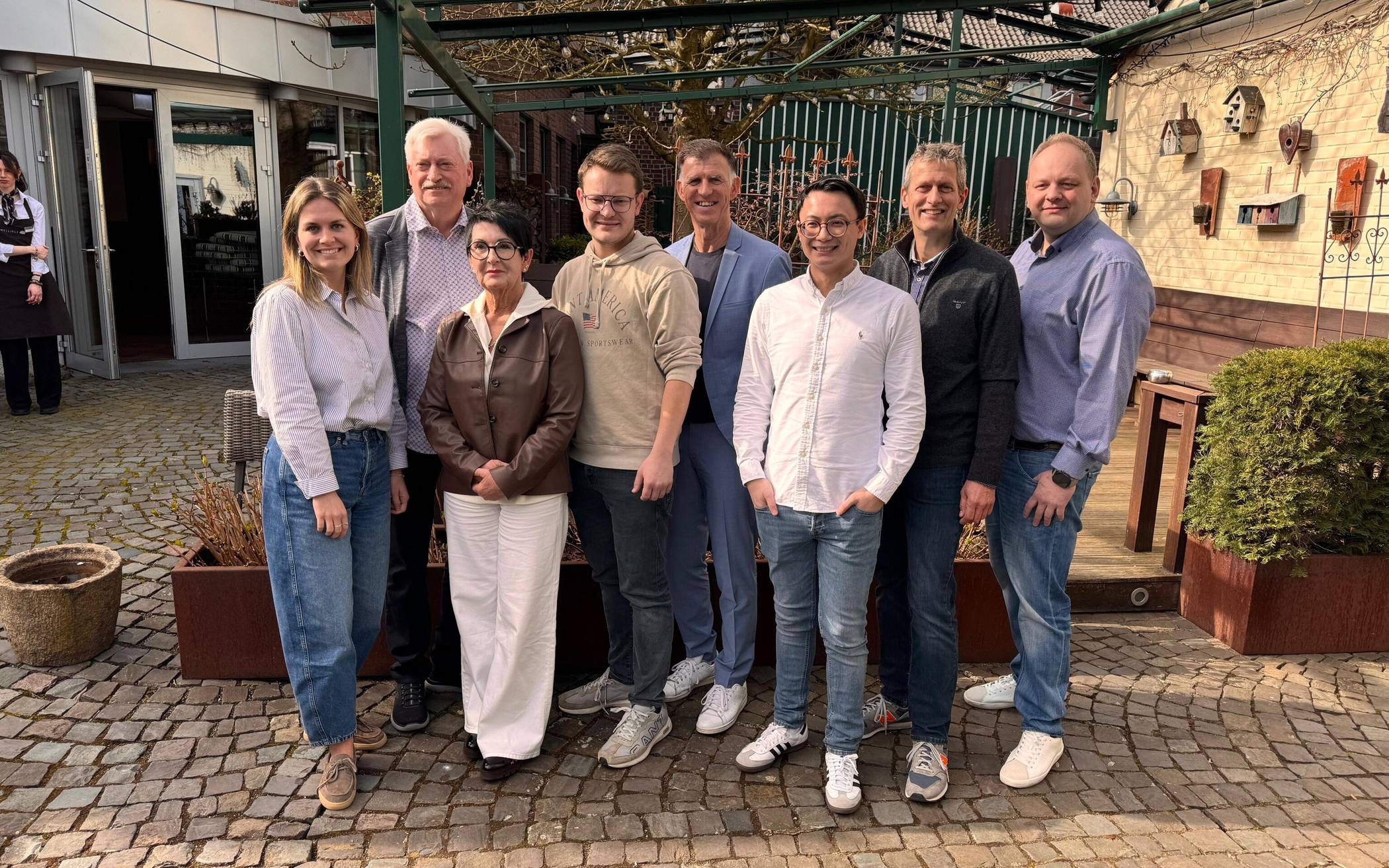 Das Bild zeigt den aktuellen Vorstand,