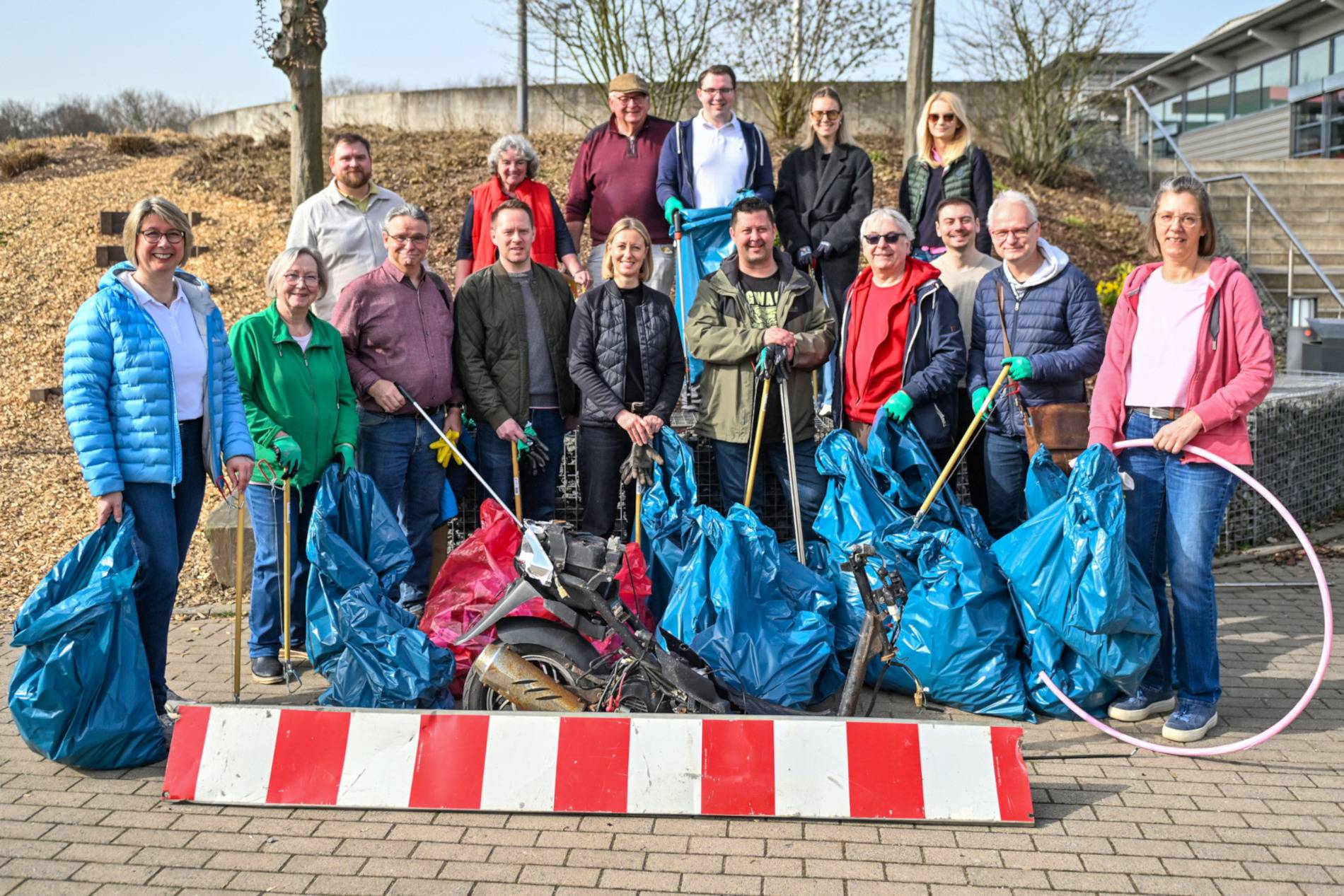 1.300 Teilnehmende beim Abfallsammeltag