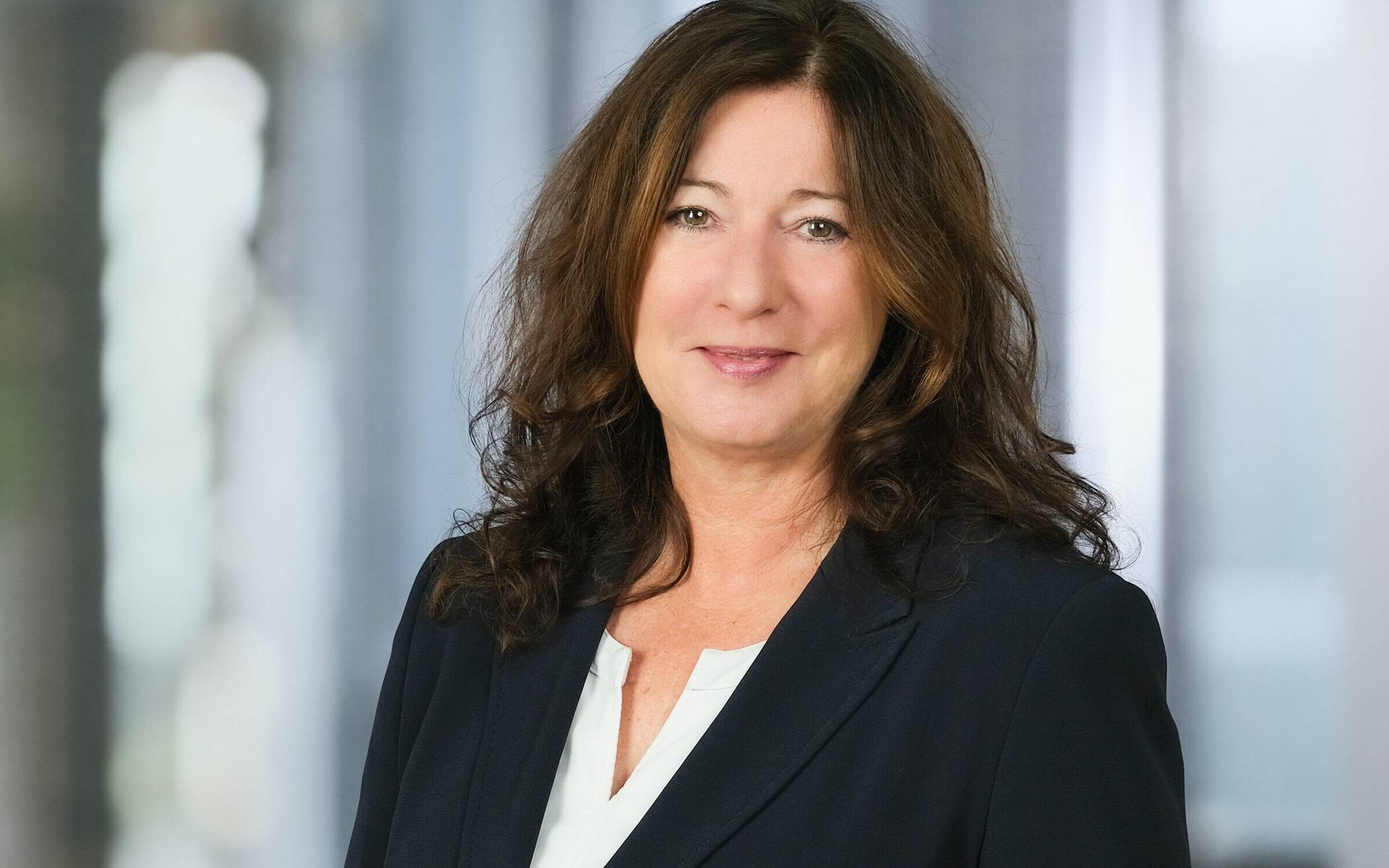 Sabine Sarnes wird Nachfolgerin von Helmut