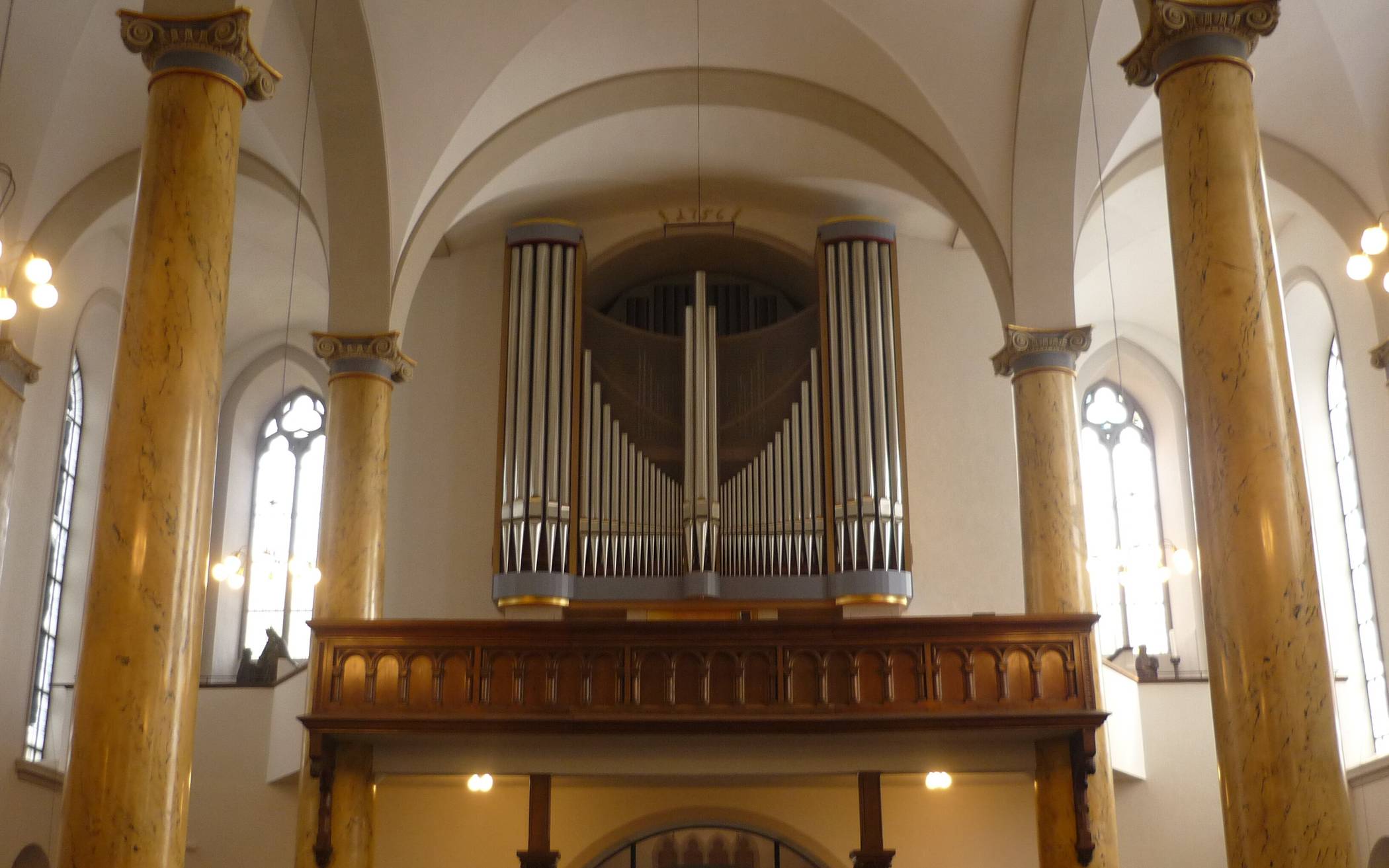 OrgelPunkt6-Konzert in der Krefelder Stadtpfarrkirche St. Dionysius