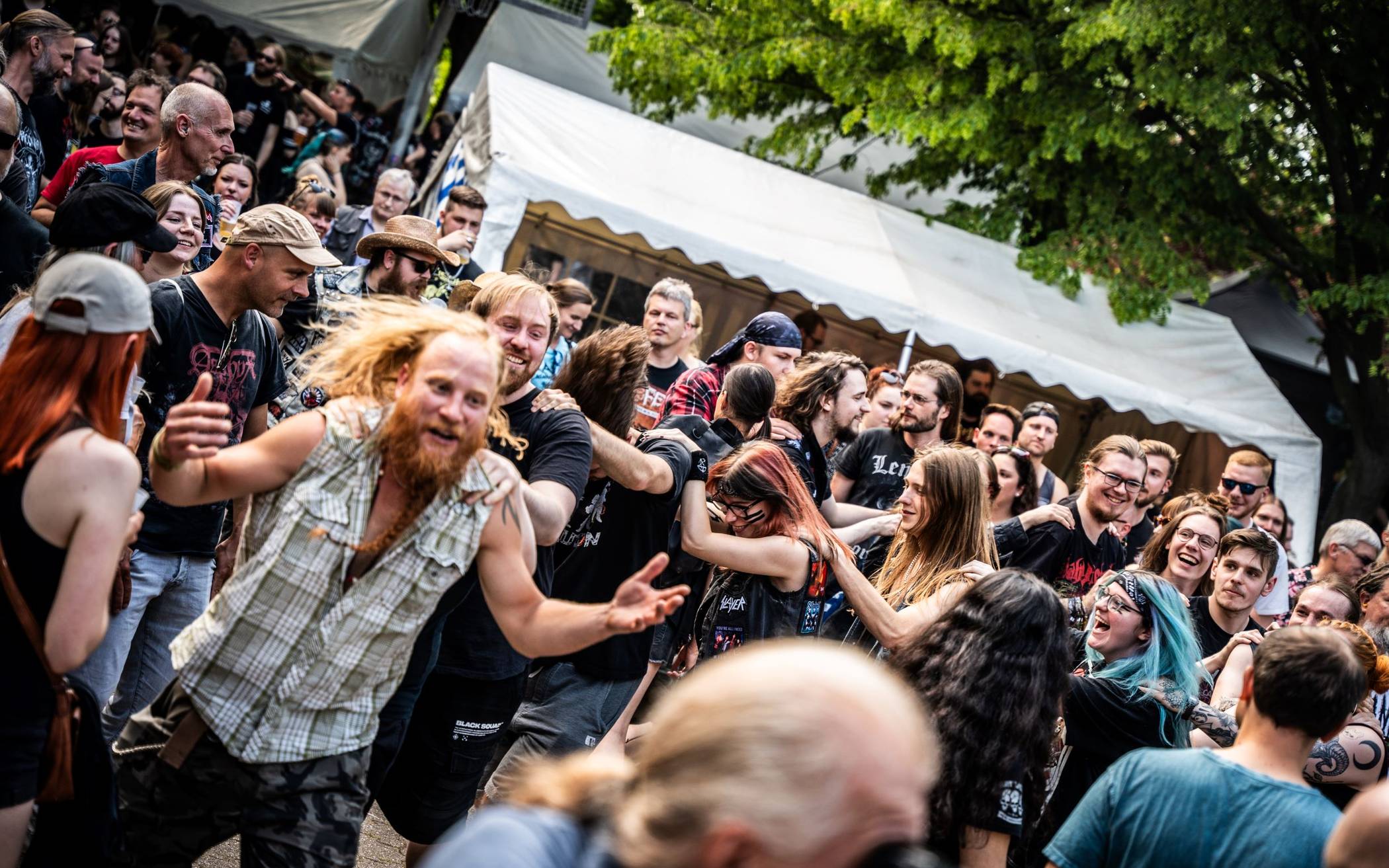 Das Metal-Festival „Rage Against Racism“ setzt