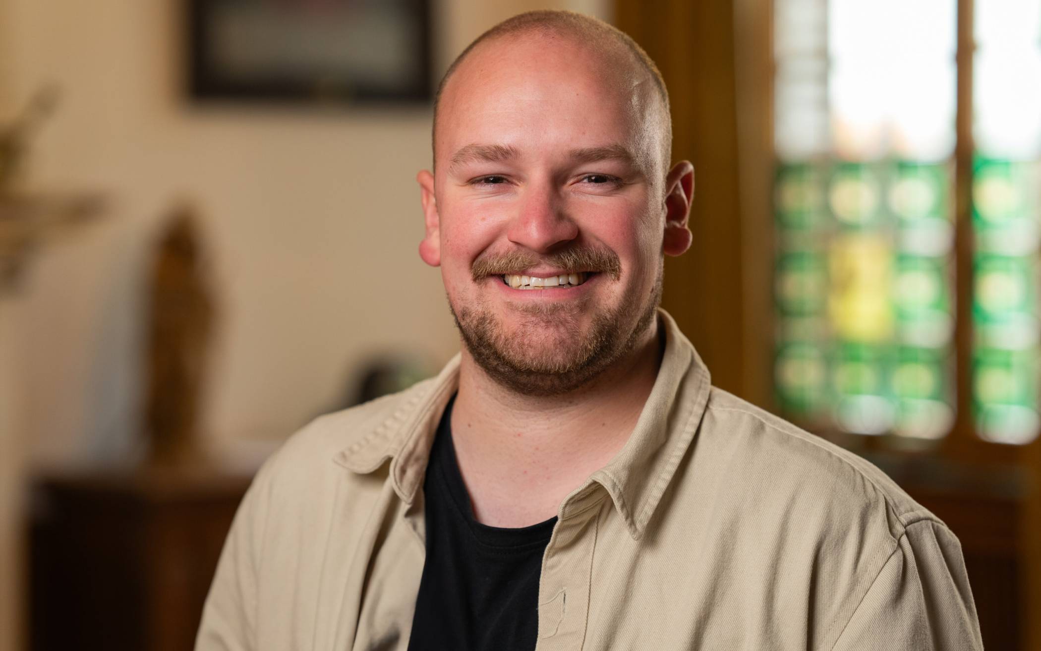 Paul Lammers unterlegt die einzelnen Szenen