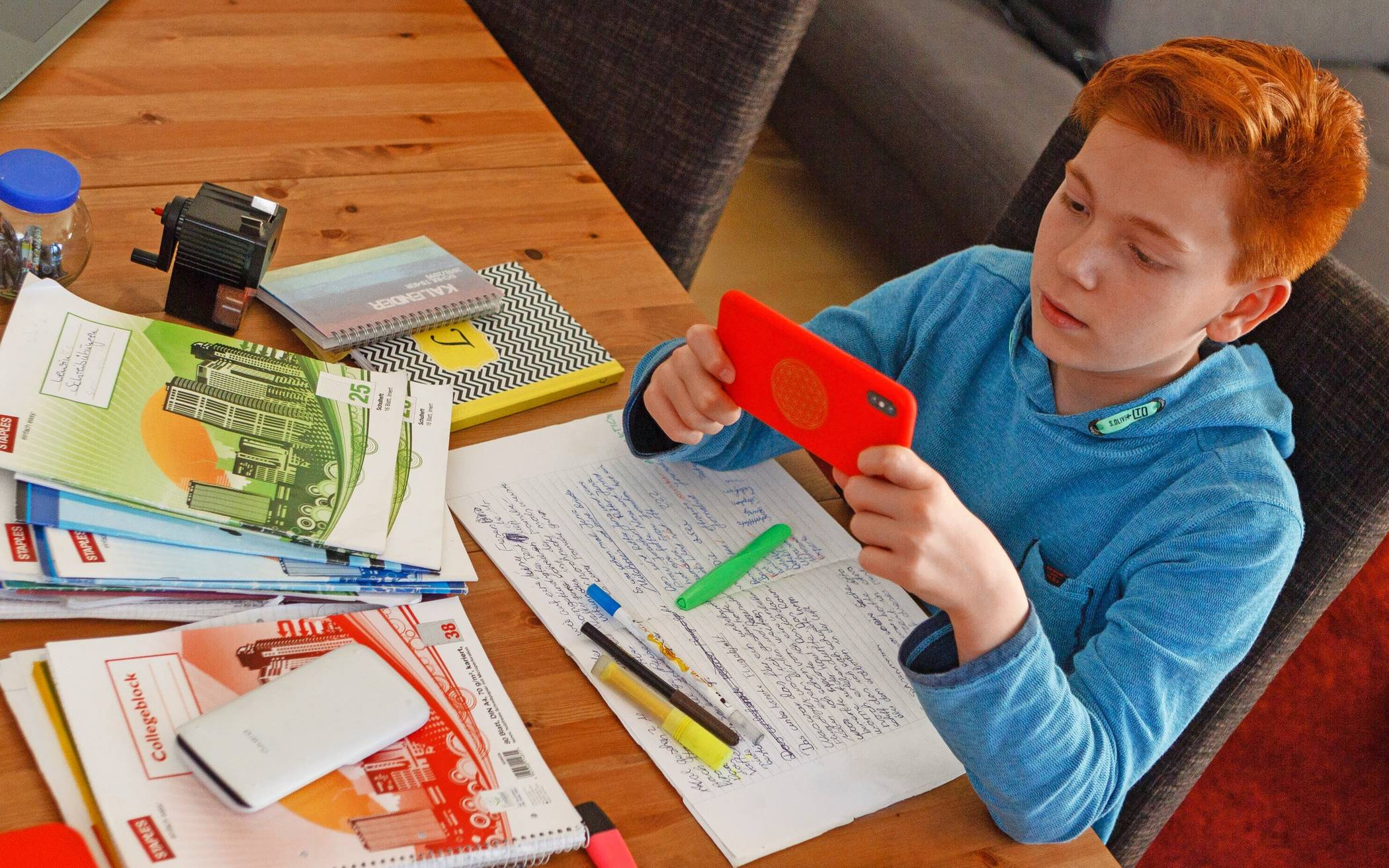 Künstliche Intelligenz kann Lernen erleichtern, aber sie darf das eigene Denken nicht ersetzen.   