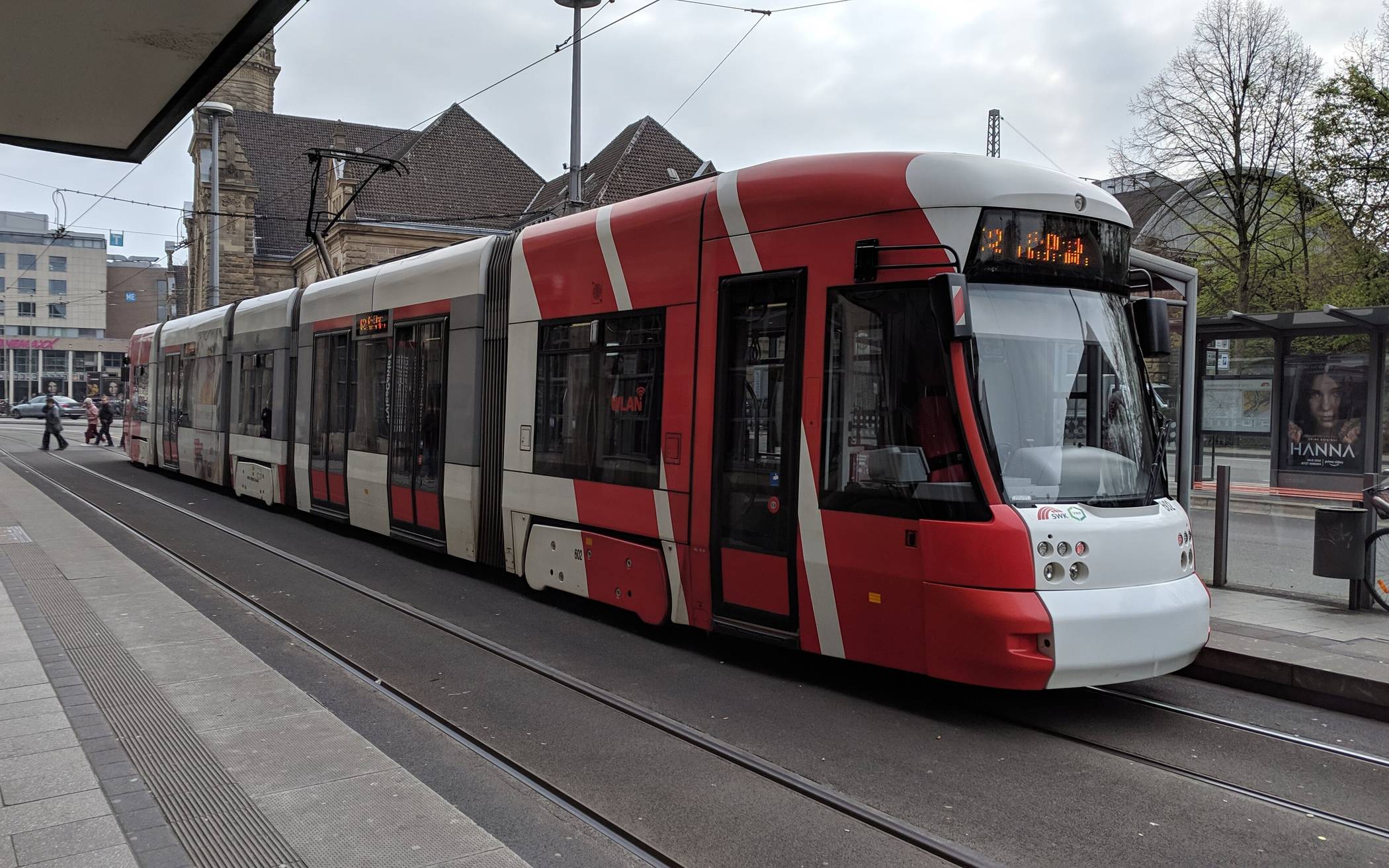 Symbolfoto: Straßenbahn in Krefeld.