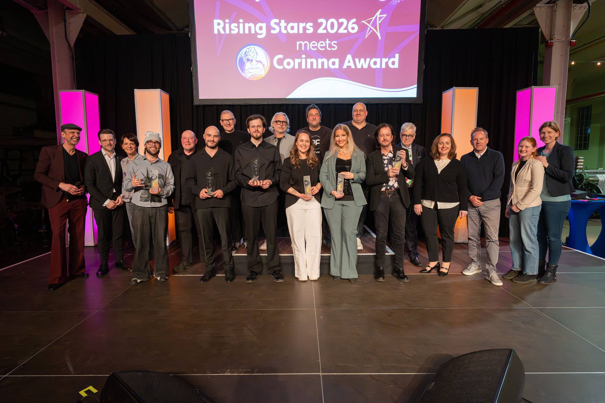 Initiativkreis Mönchengladbach und Corinna e.V. zeichneten am Dienstag wieder „Rising Stars“ und lokale Musikerinnen und Musiker bzw. Bands mit dem Corinna Award aus.  