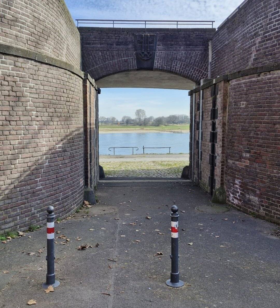 Uerdinger Rheintor wieder geöffnet