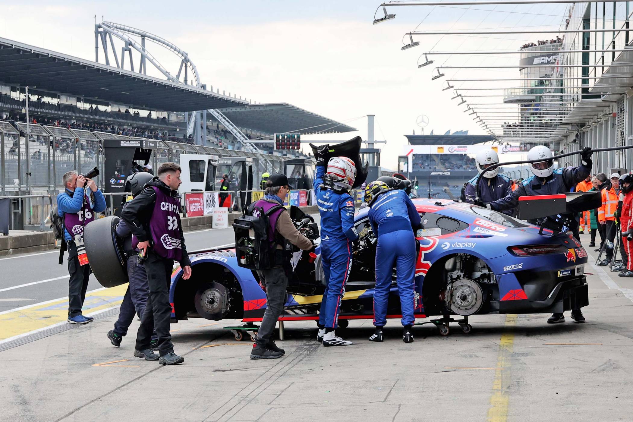 Duisburger Team auf Nürburgring dabei/Max Verstappen gewinnt