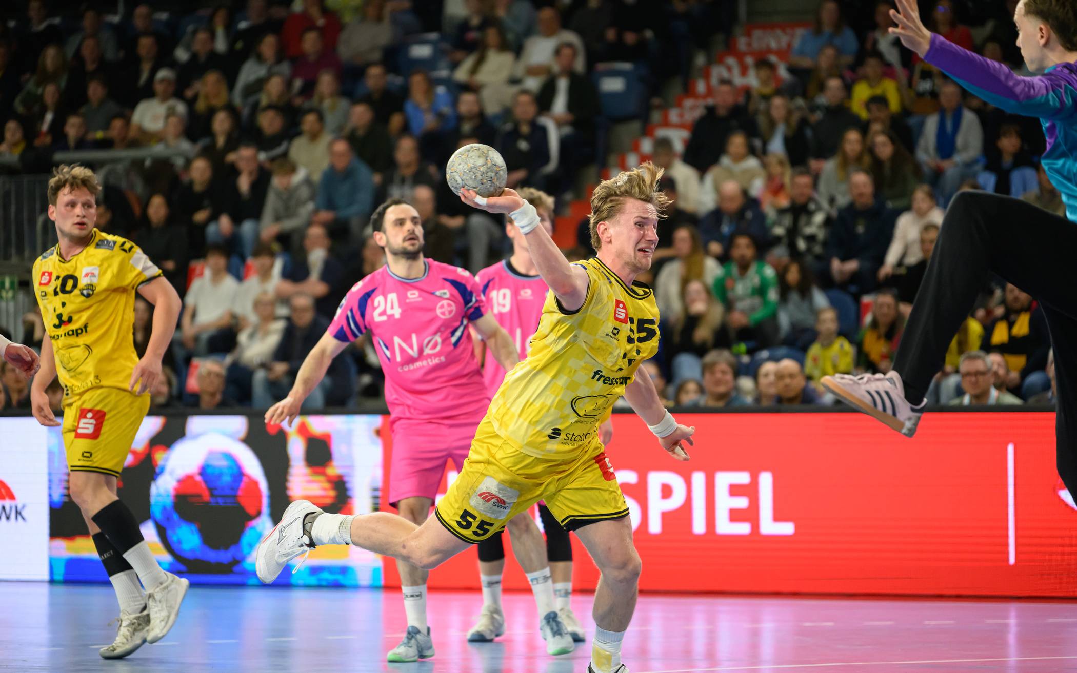 Derby-Sieg für die Eagles